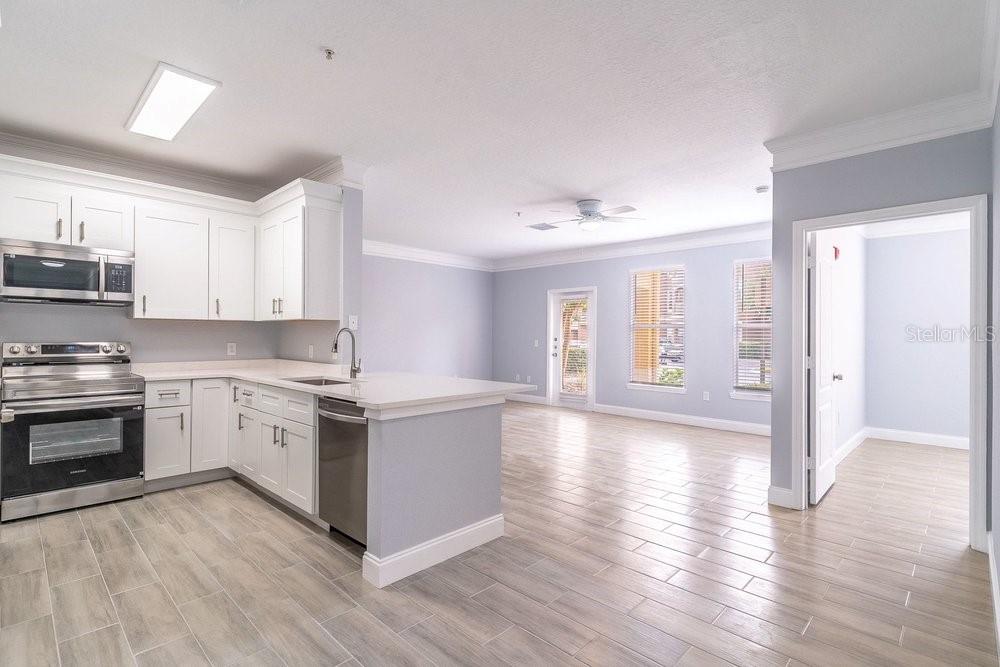 8842 VILLA VIEW CIRCLE 106