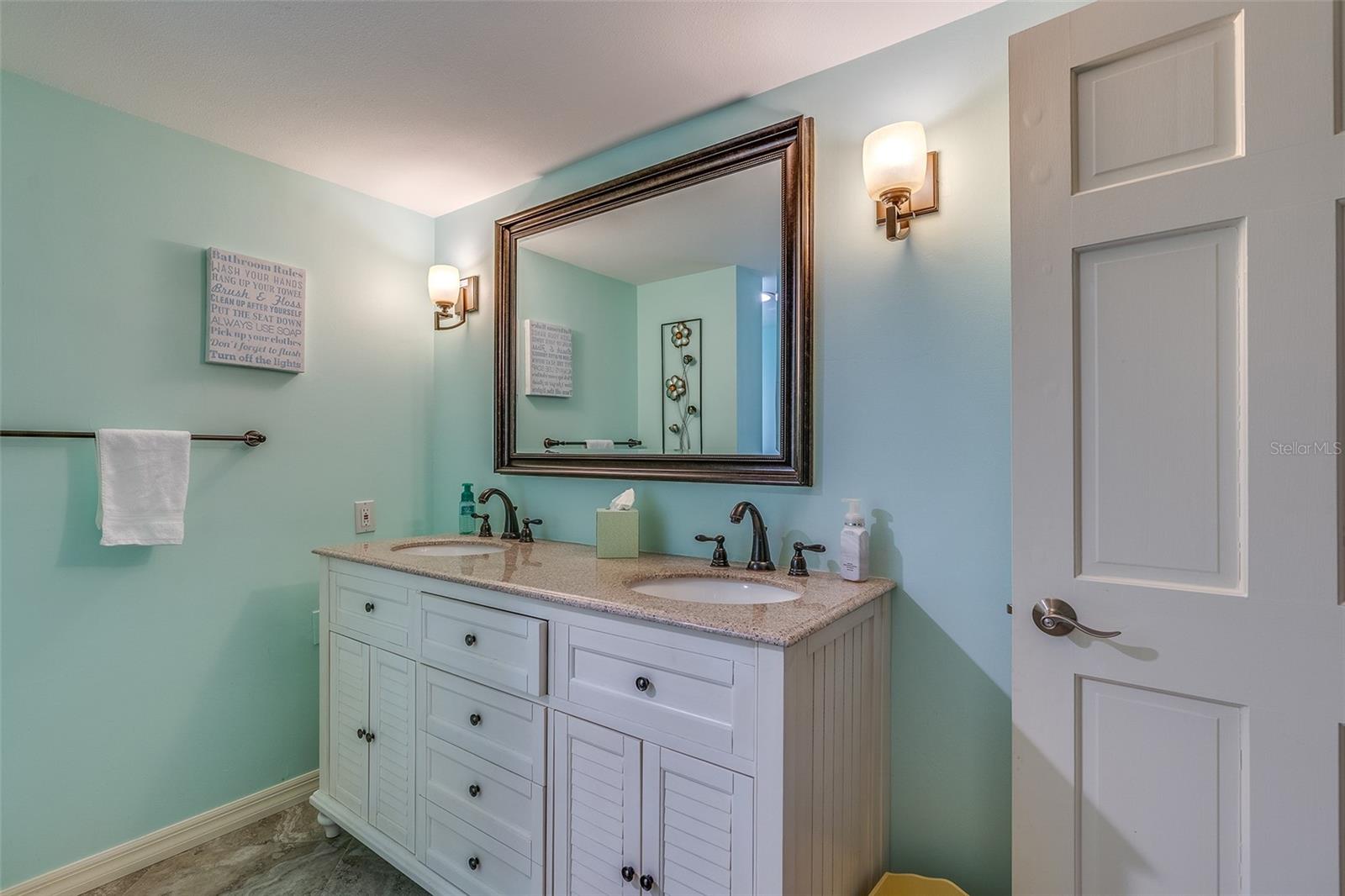 SILVER SANDS BEACH & RACQUET CLUB - Residential Lease