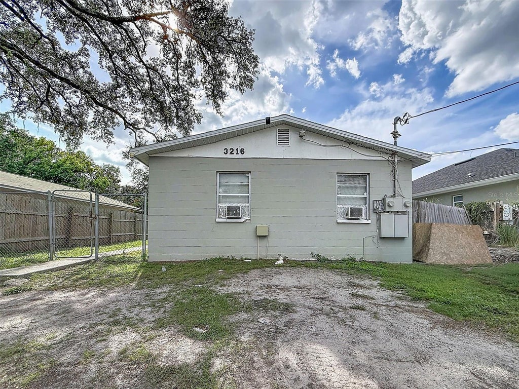 Photo of 3216 N 48th Street, Tampa, FL 33605 (MLS # O6452269)