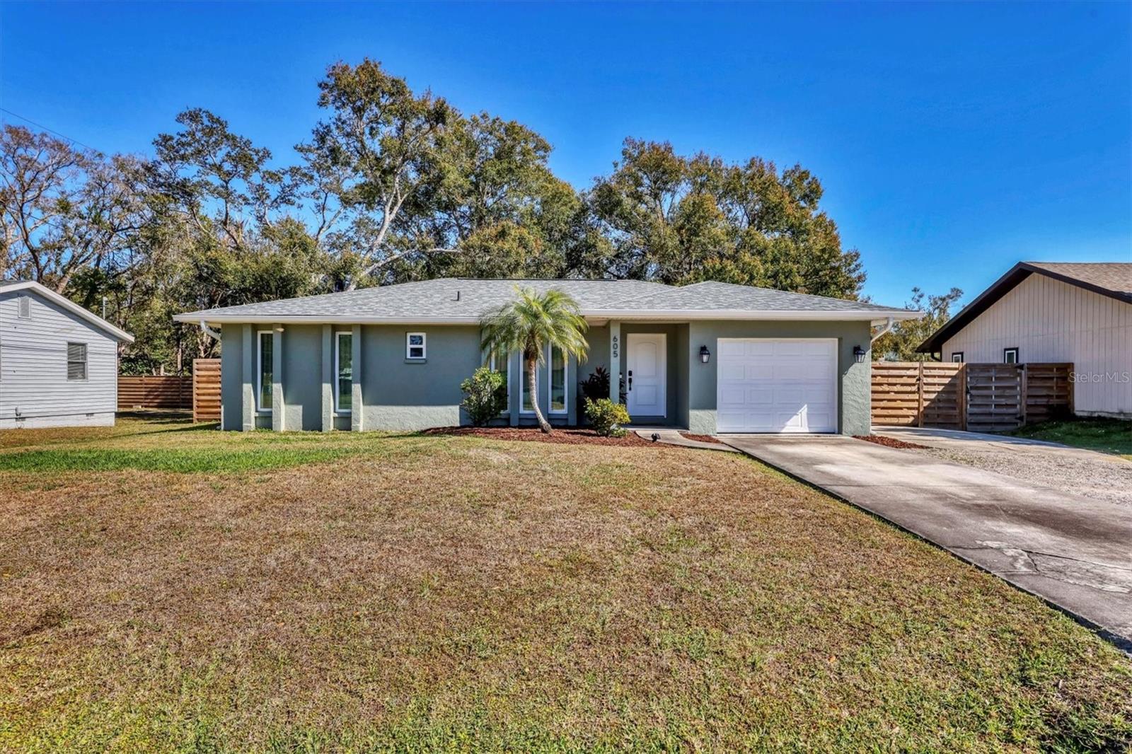 605 ALBRITTON AVENUE