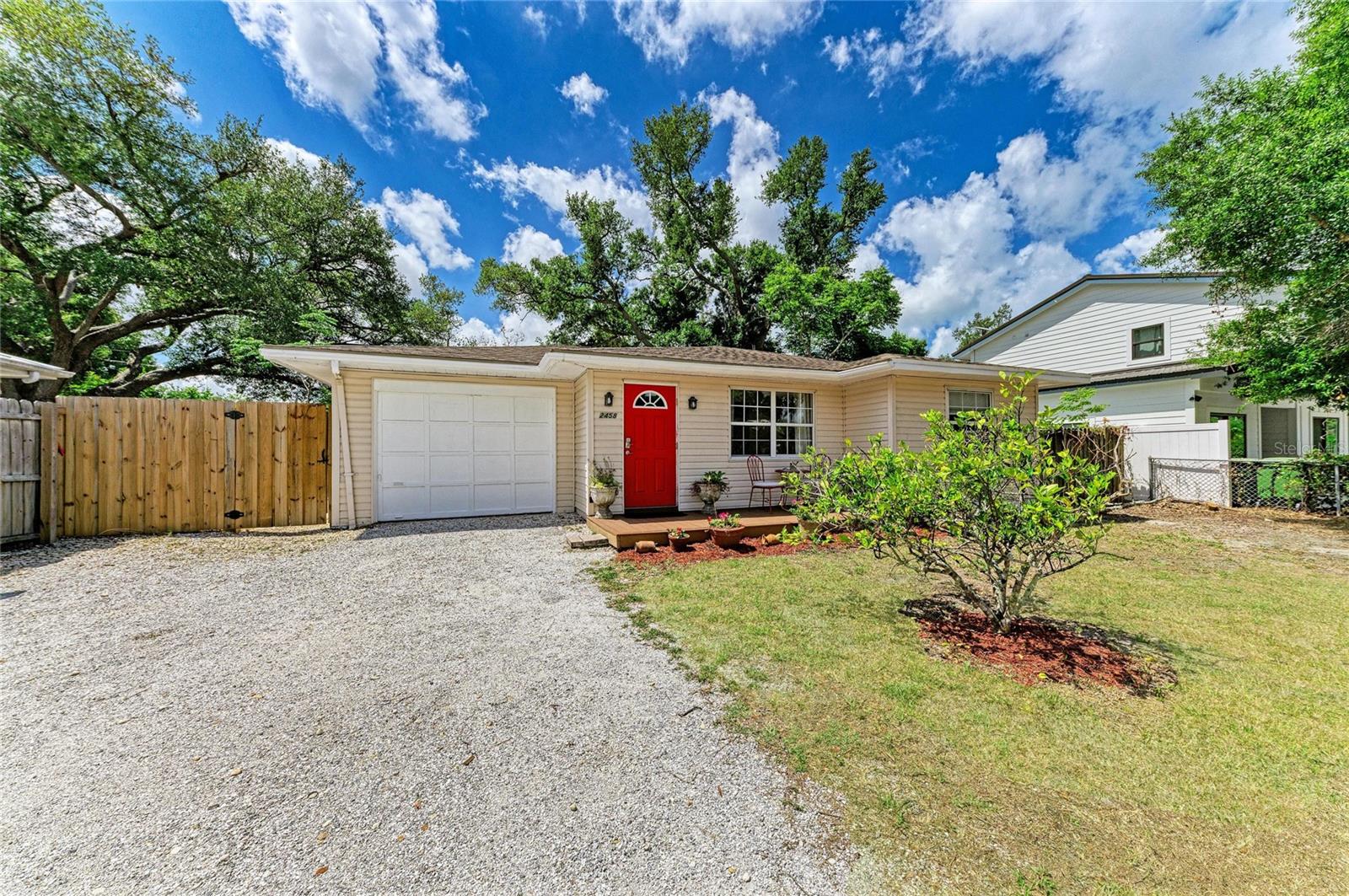 SINGLETARYS - Residential