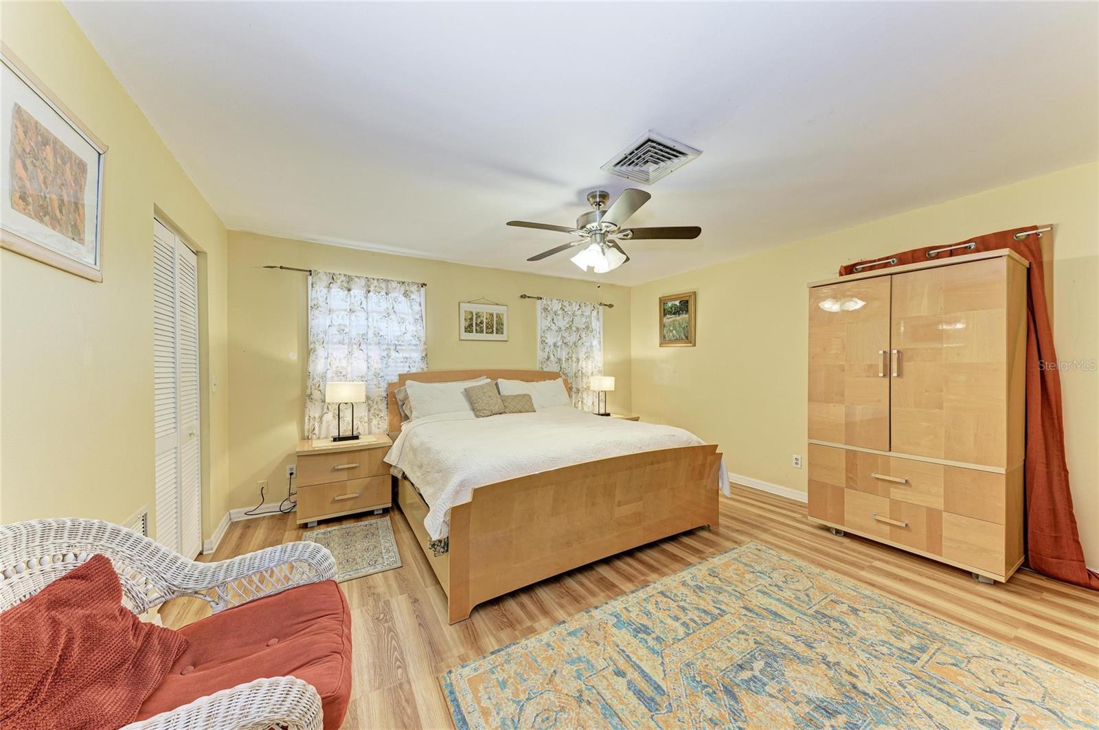 SINGLETARYS - Residential