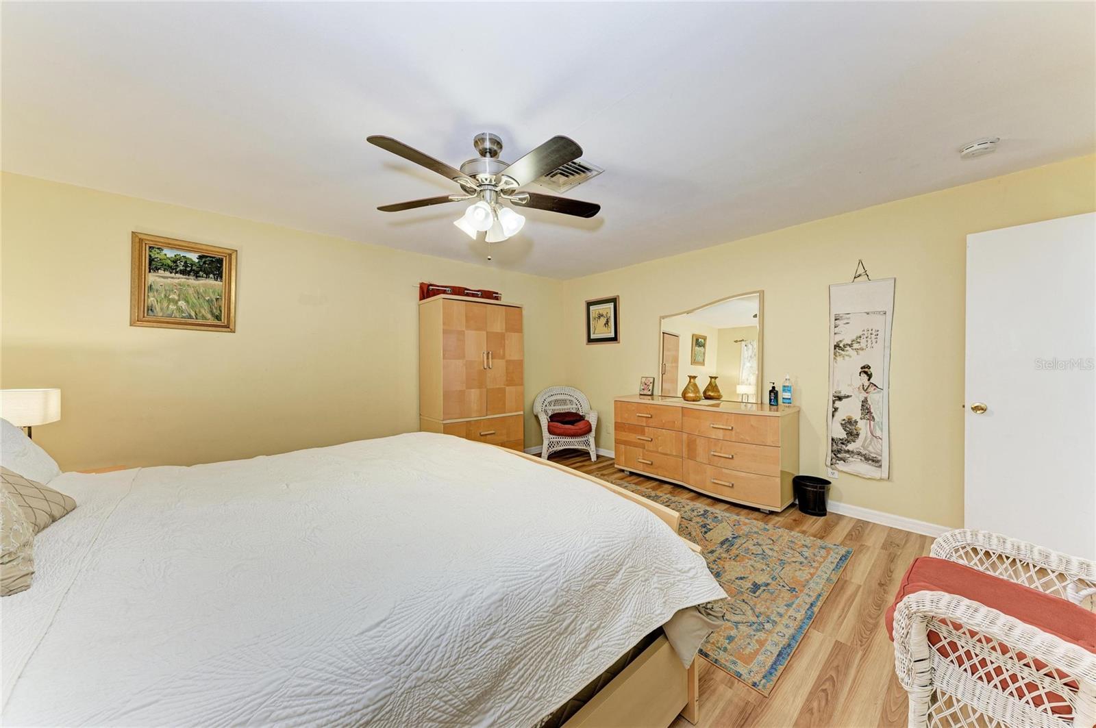 SINGLETARYS - Residential