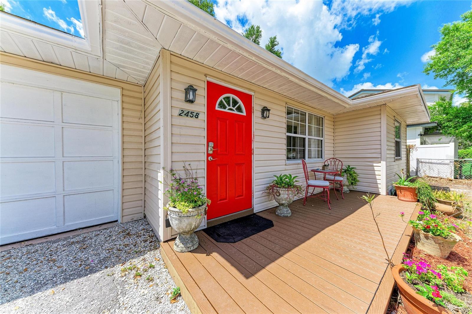 SINGLETARYS - Residential