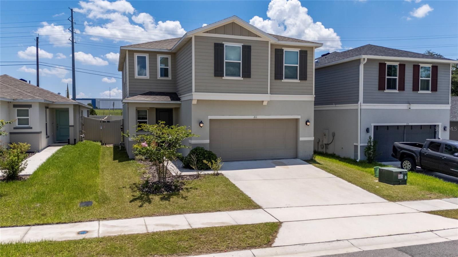 211 ASH WAY