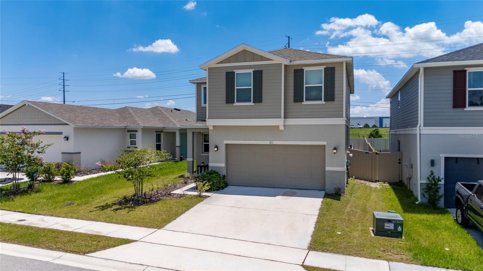 211 ASH WAY