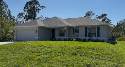 Photo of 1391 Blaisdell Street, Punta Gorda, FL 33980 (MLS # C7525043)