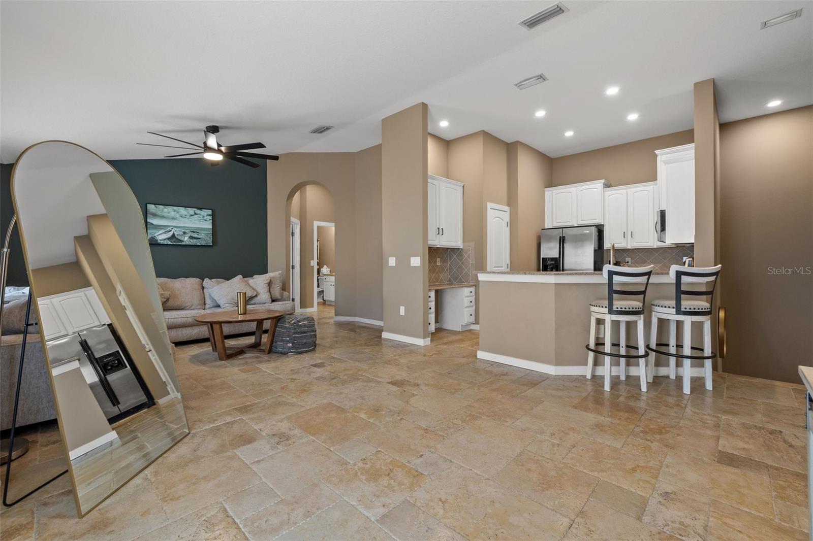 6721 EAGLE FEATHER DRIVE