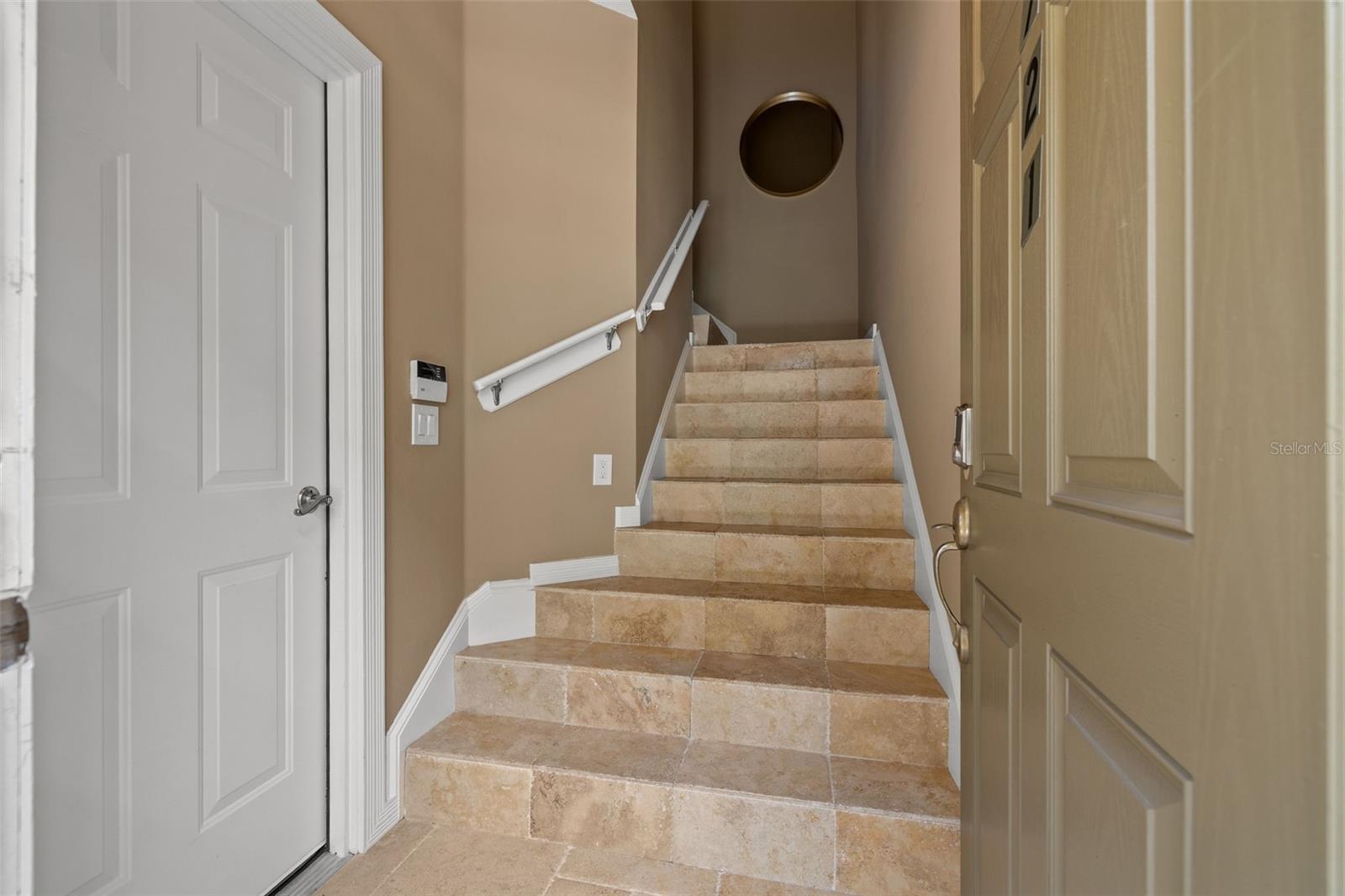 6721 EAGLE FEATHER DRIVE