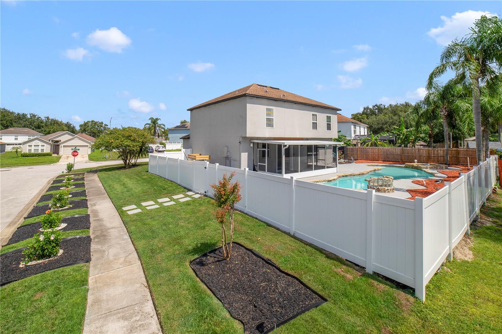 894 WELCH HILL CIRCLE