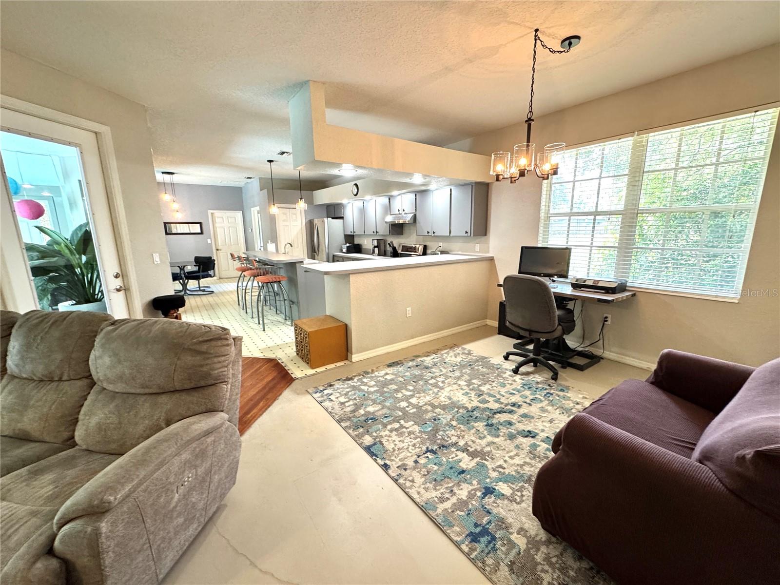 16904 TOBACCO ROAD