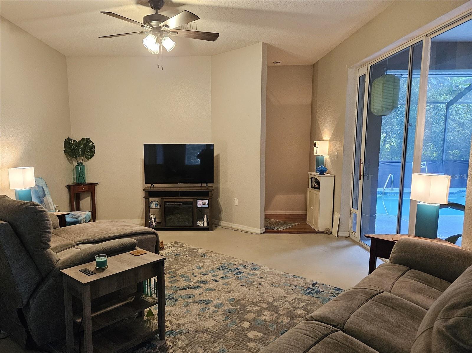 16904 TOBACCO ROAD