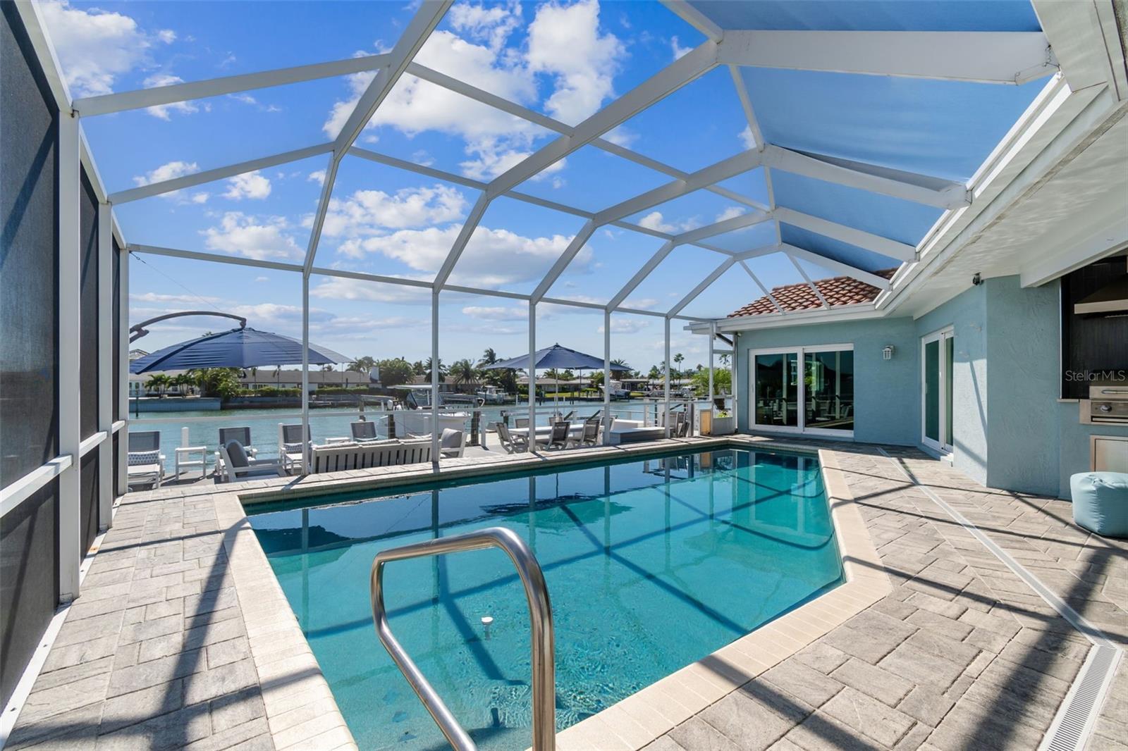 BELLE ISLE - Residential