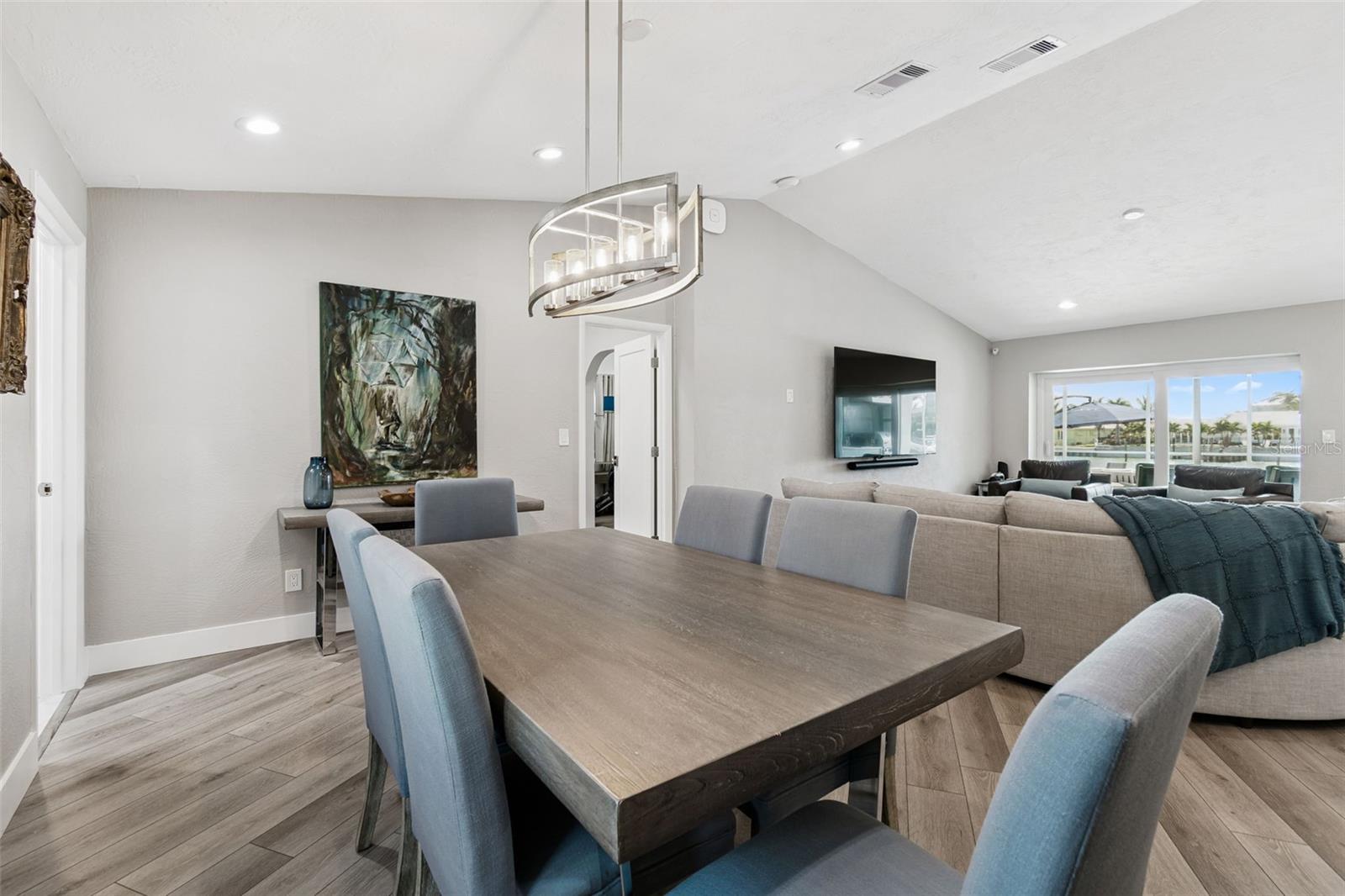 BELLE ISLE - Residential