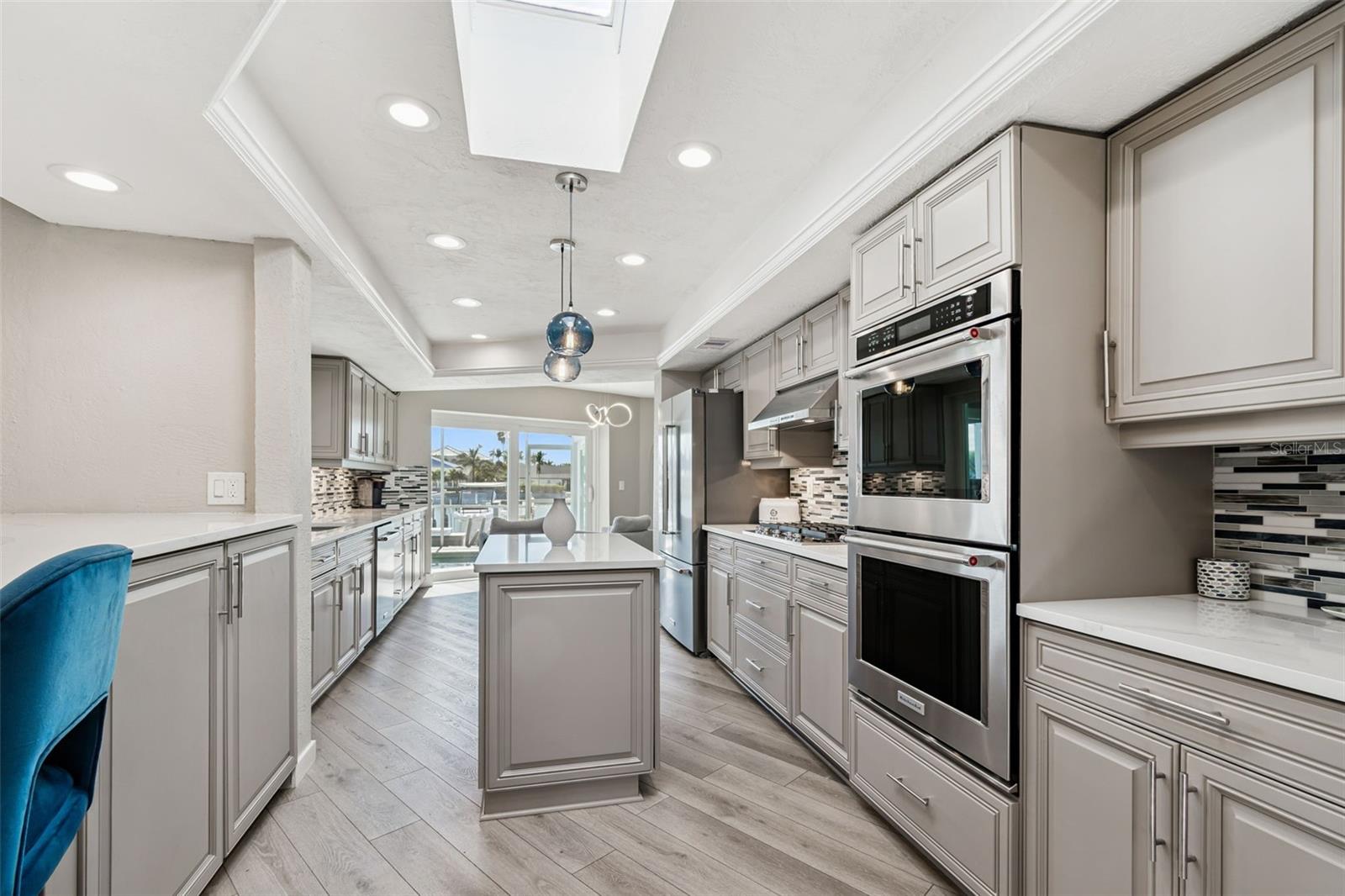 BELLE ISLE - Residential