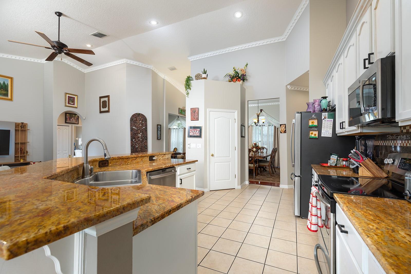 PARKSIDE AT ERROL ESTS PH 2 - Residential Lease