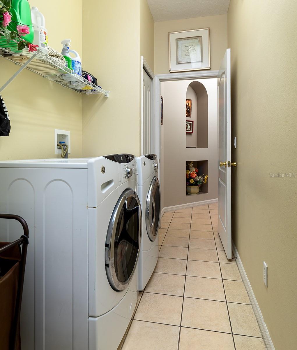 PARKSIDE AT ERROL ESTS PH 2 - Residential Lease