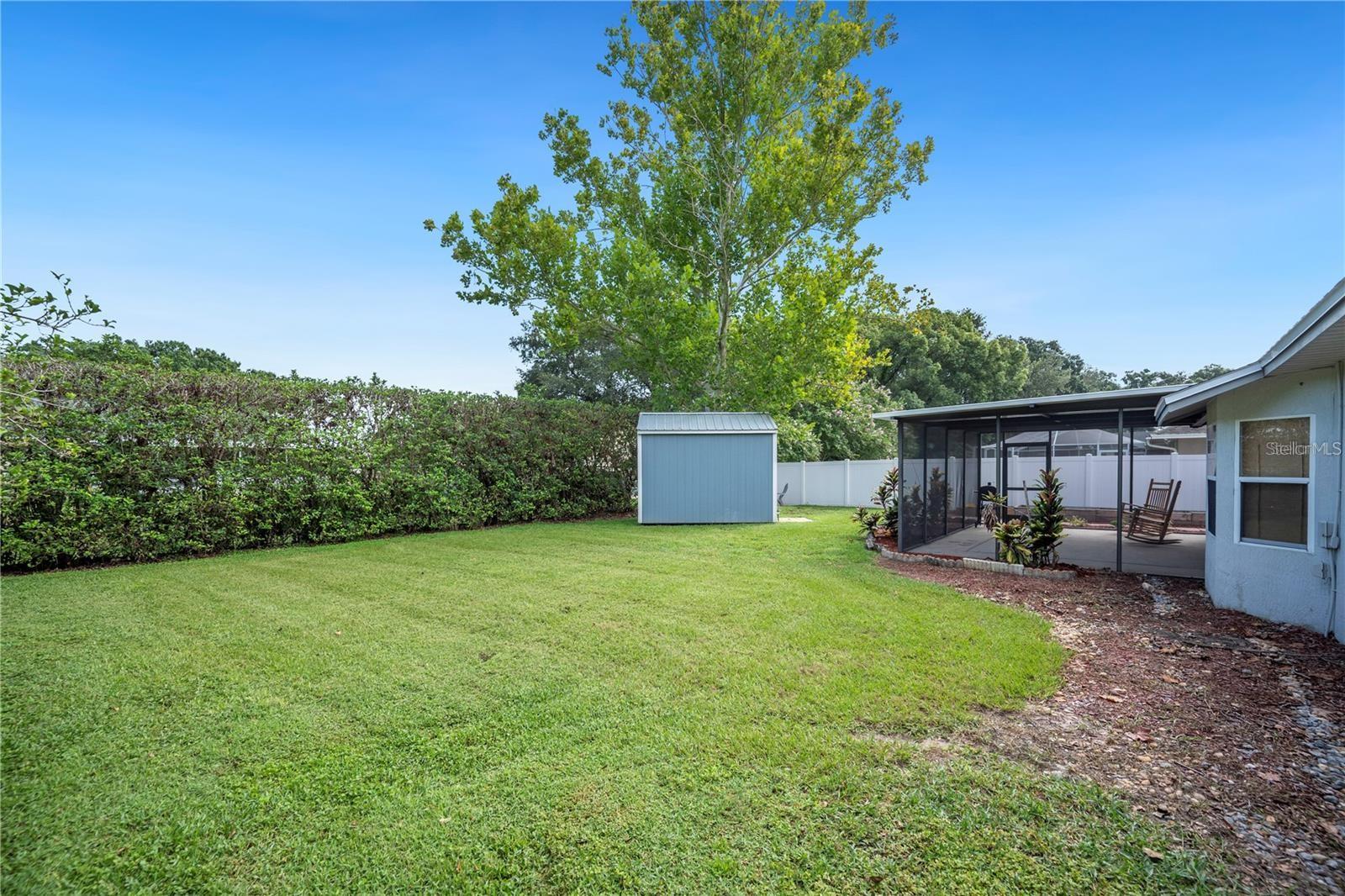 CLUBHOUSE ESTATES - Residential Lease