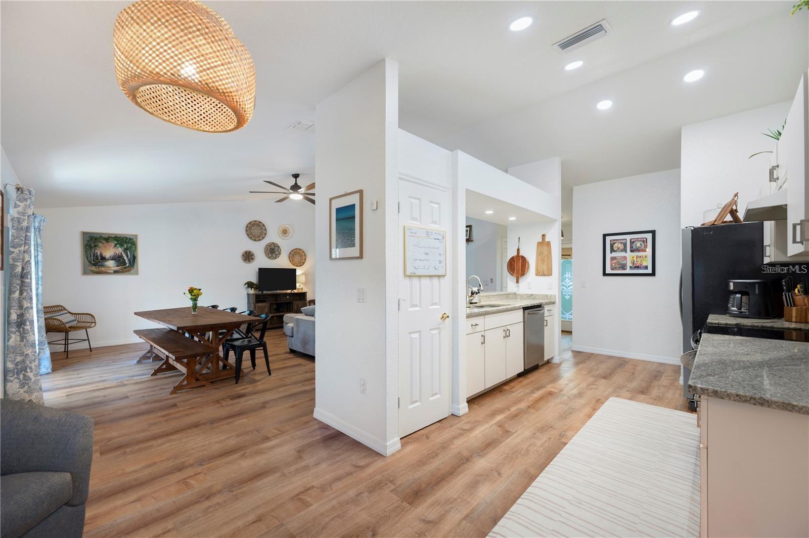 CLUBHOUSE ESTATES - Residential Lease