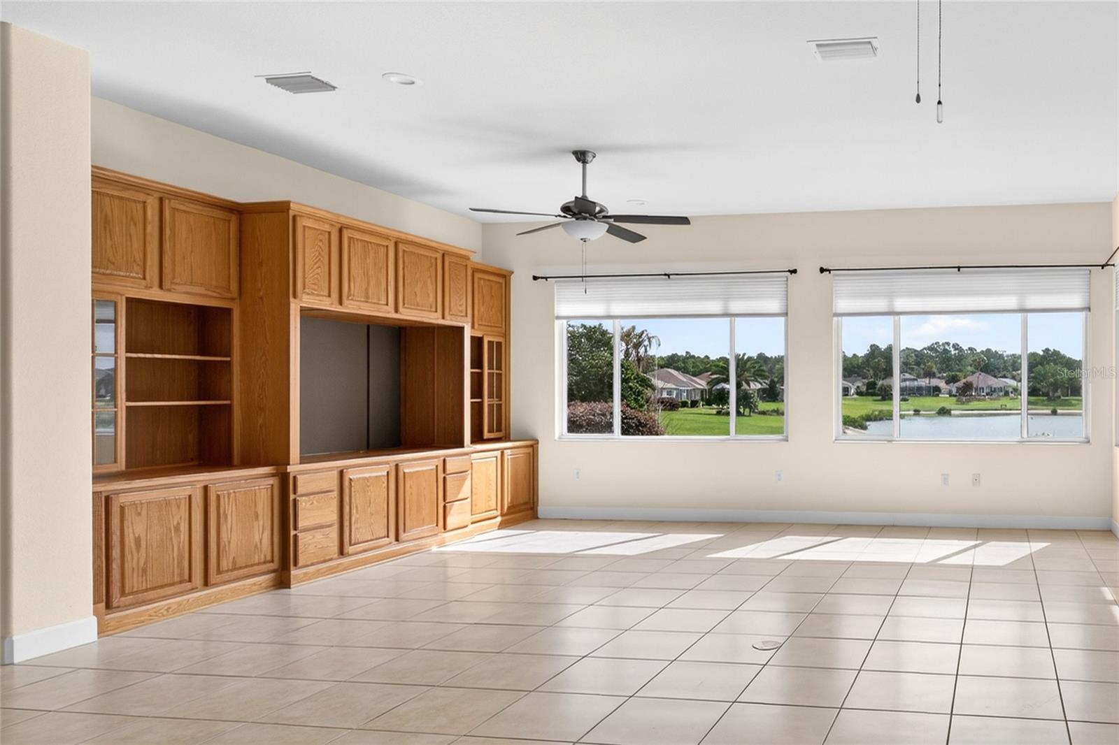 SPRUCE CRK CC TAMARRON REP - Residential