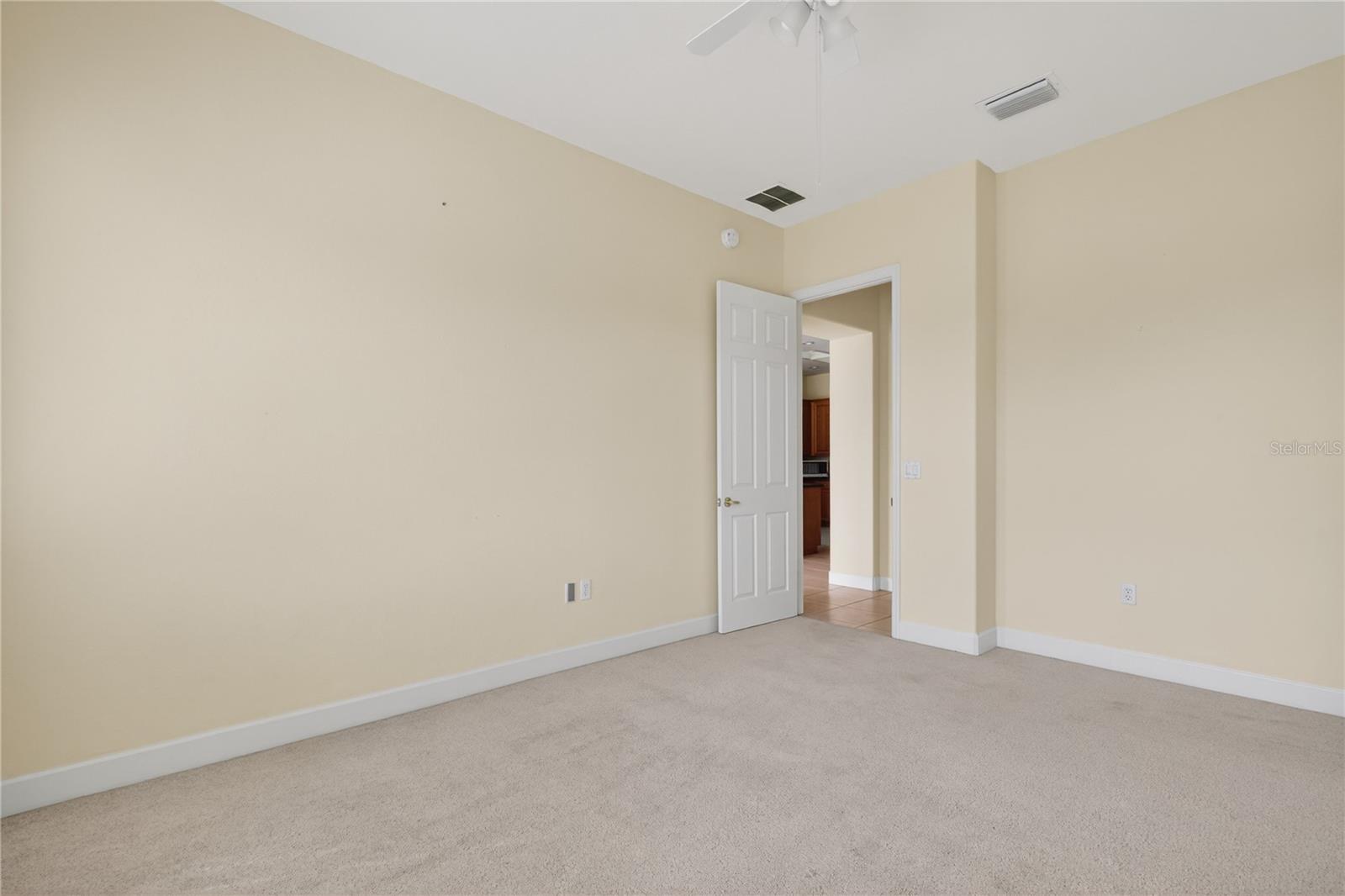 SPRUCE CRK CC TAMARRON REP - Residential