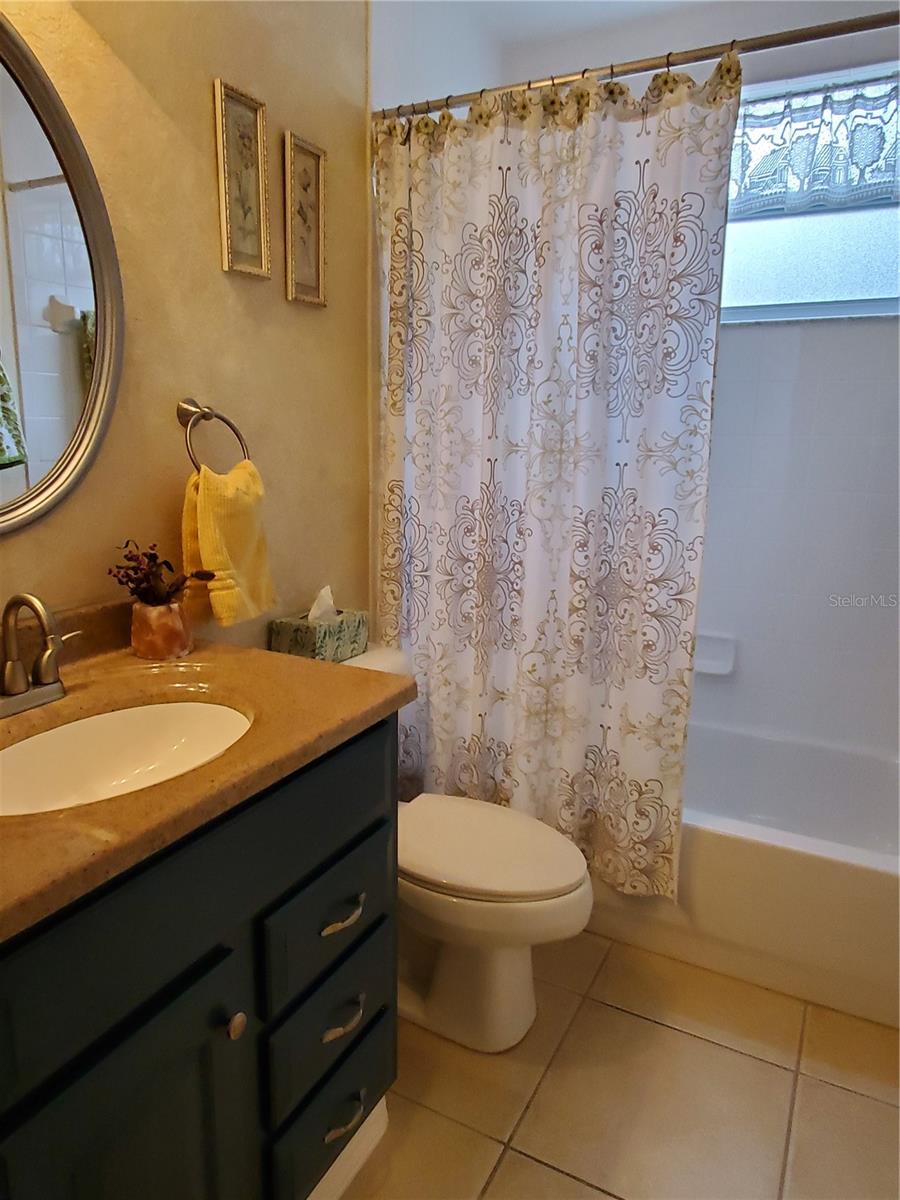 CEDAR HOLLOW AT TARA - Residential Lease