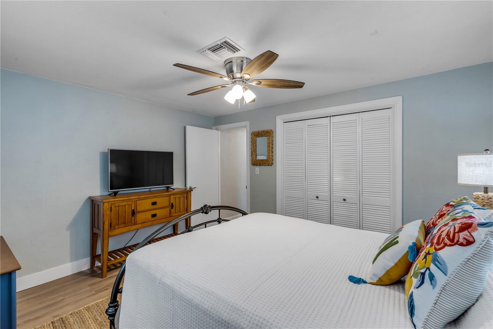 SILVER SANDS SEC D - Residential Lease