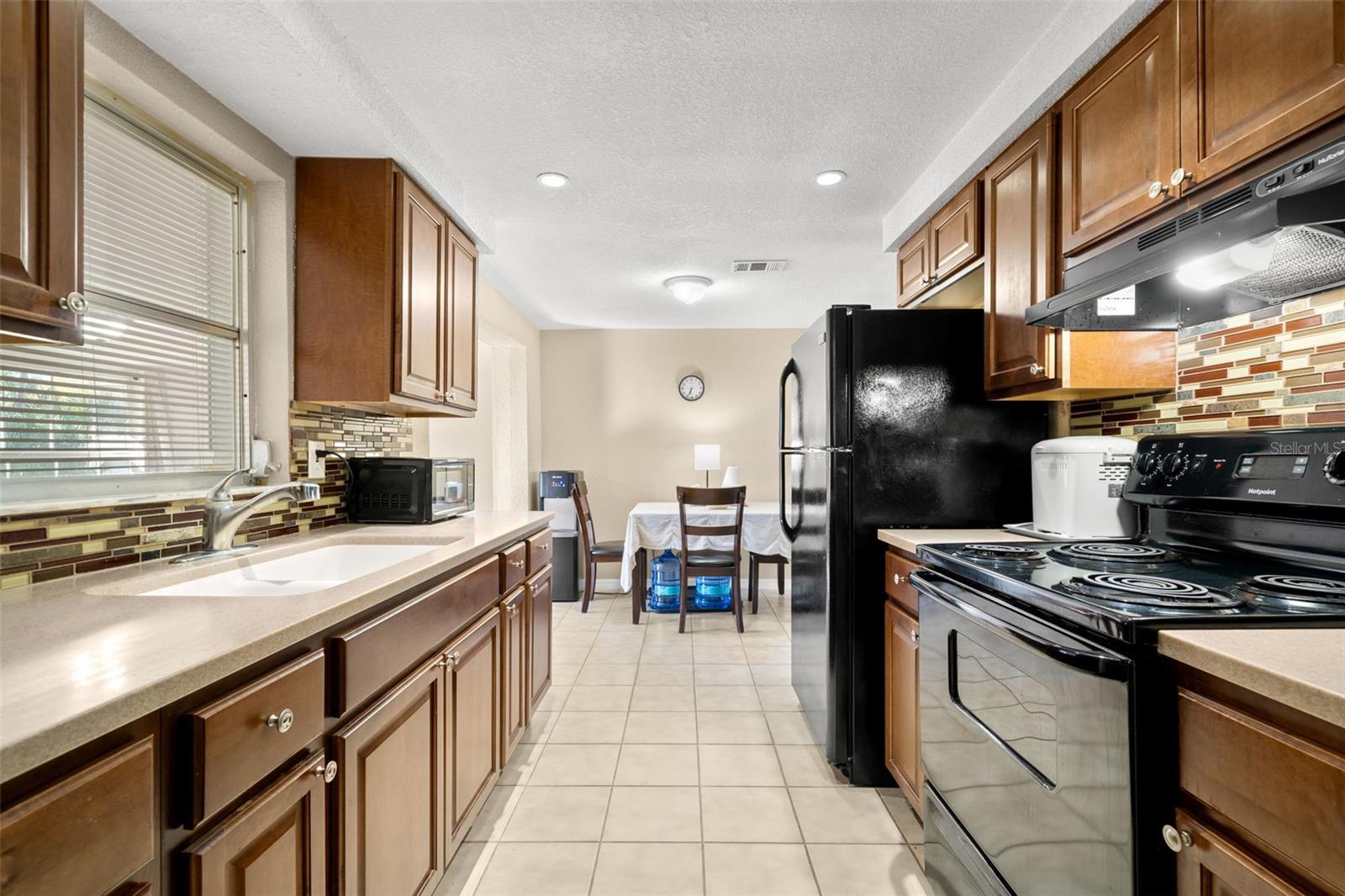 EASTWOOD ACRES - Residential