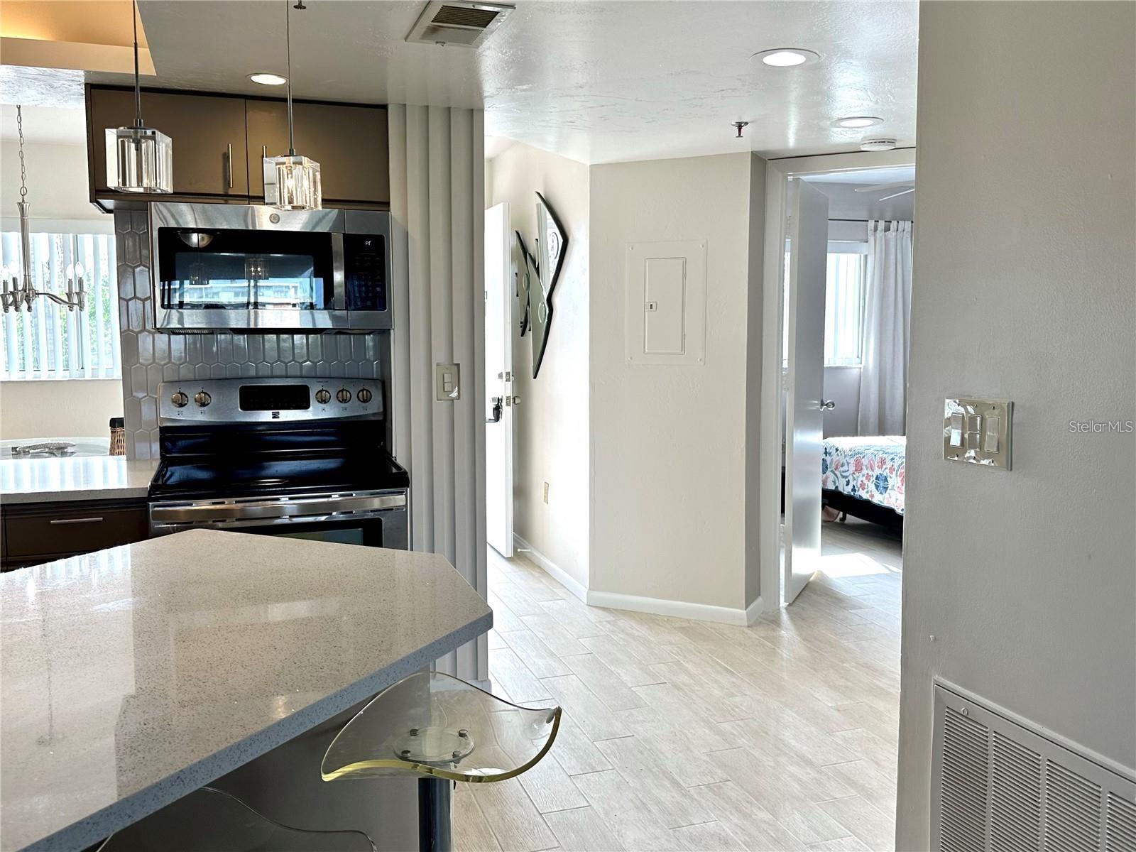 LEMON BAY BREEZES PH 01 - Residential Lease