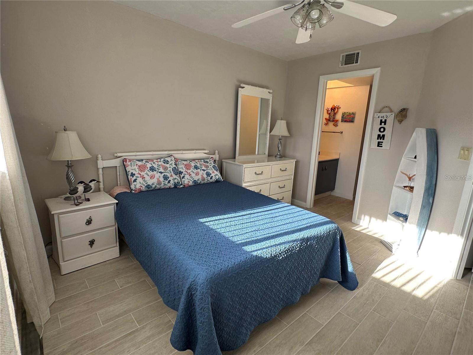 LEMON BAY BREEZES PH 01 - Residential Lease