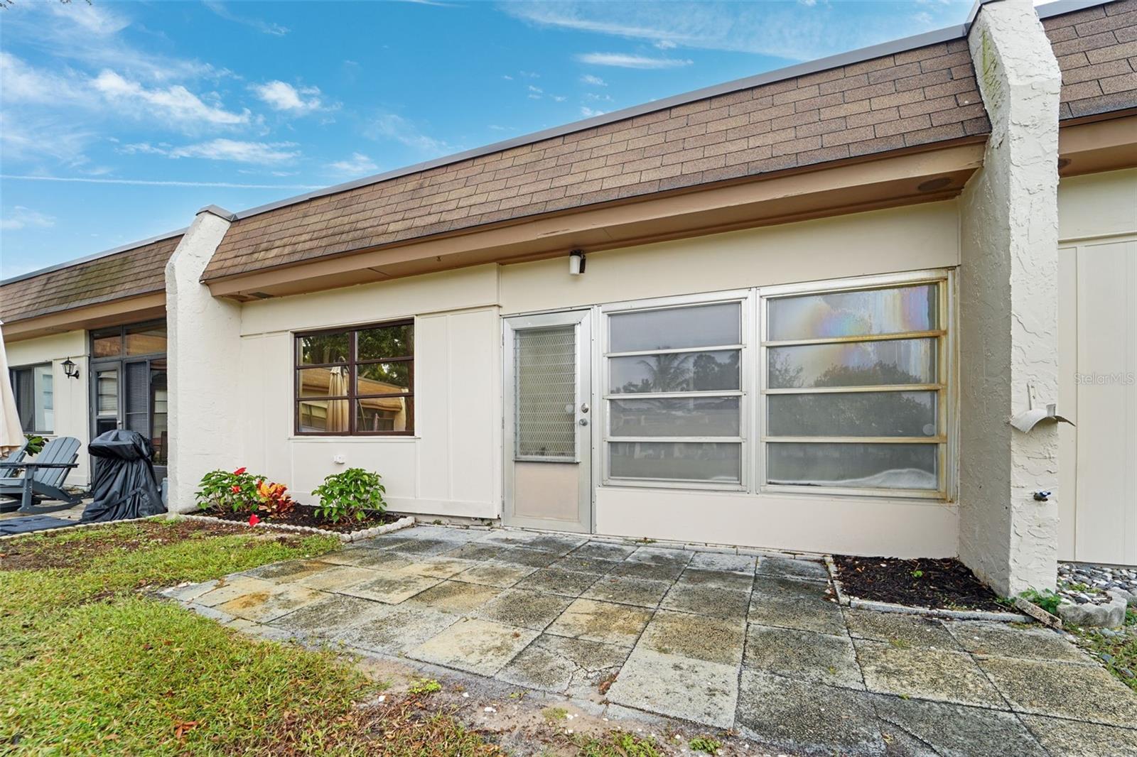 MISSION HILLS CONDO - Residential