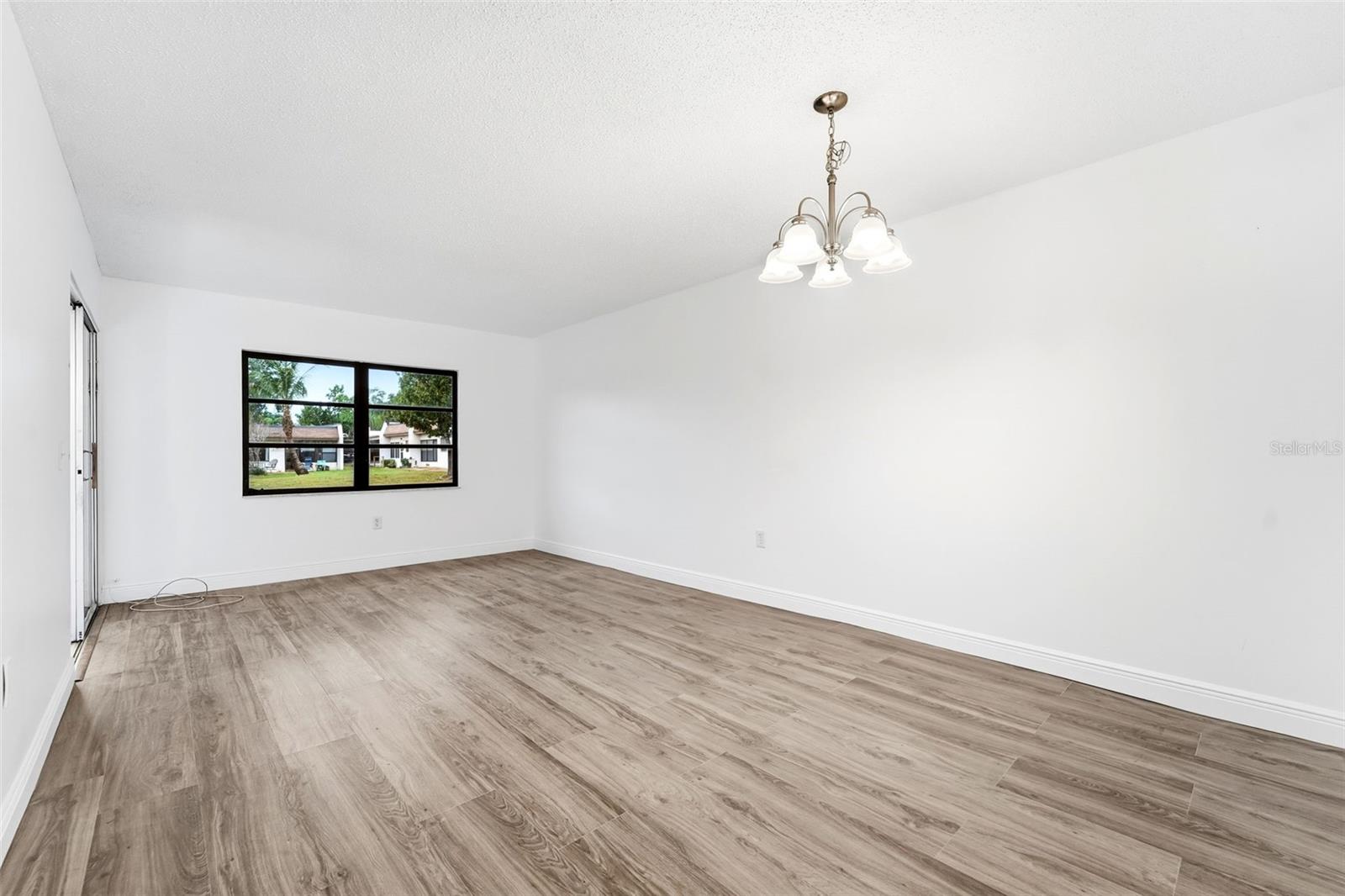 1471 MISSION DRIVE E