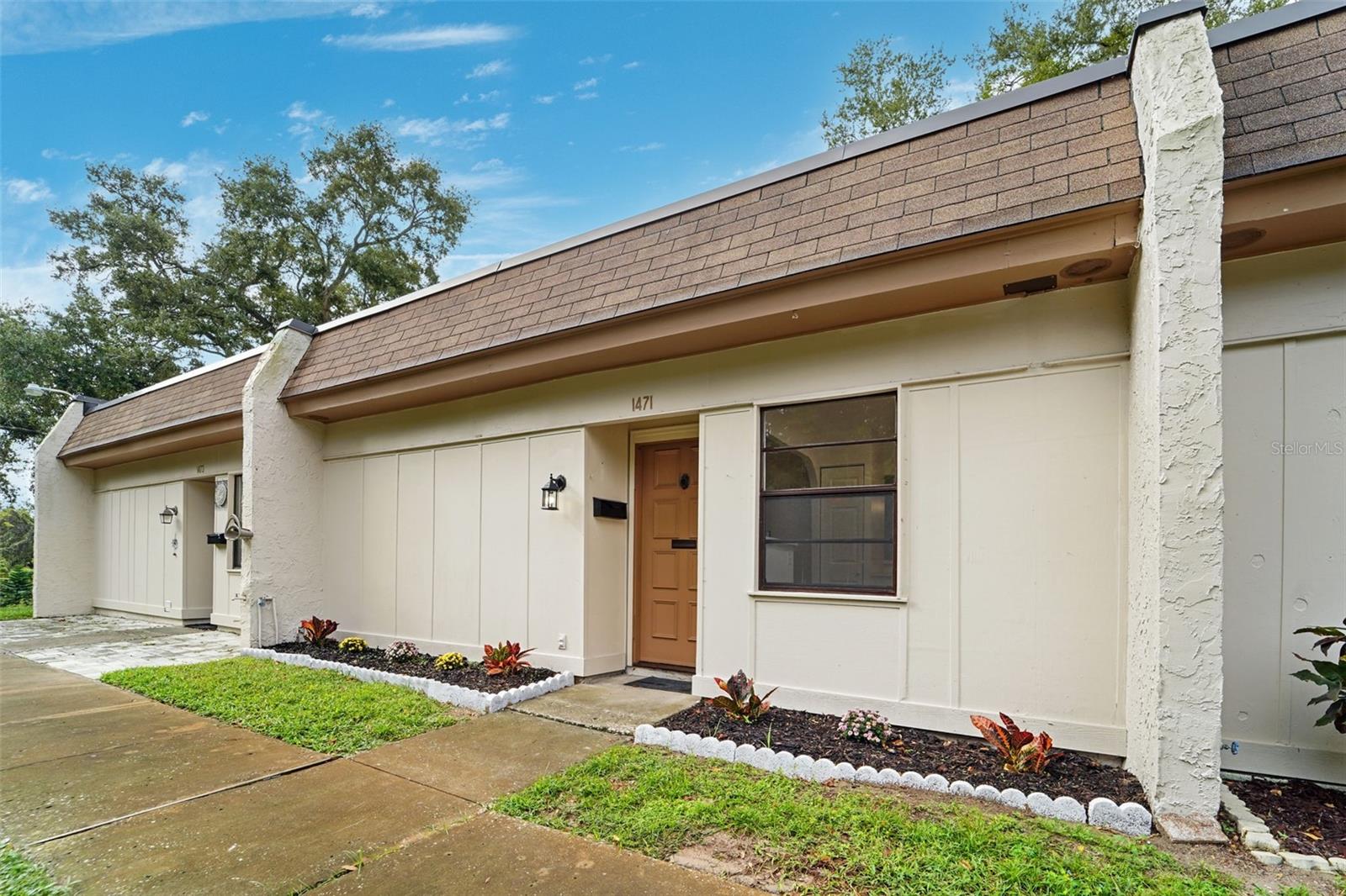 MISSION HILLS CONDO - Residential