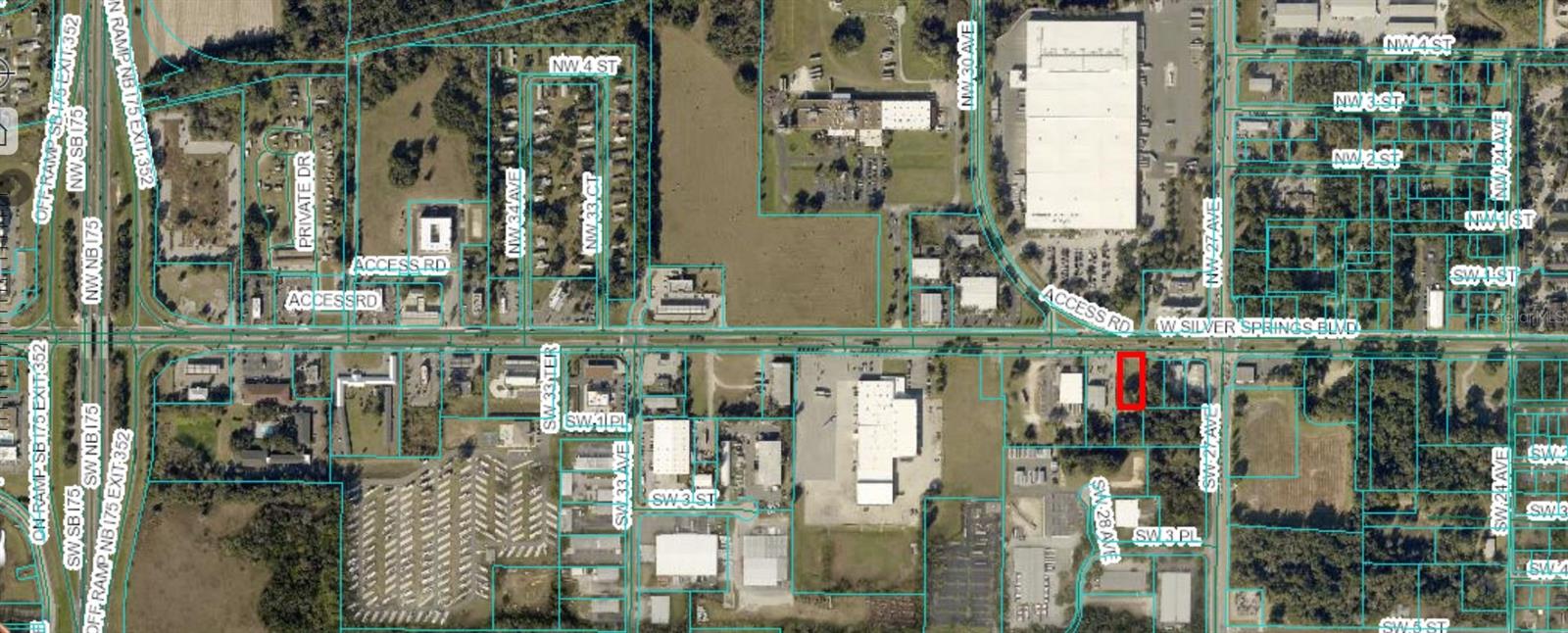 Good business location next to Family Dollar and Goodwill and IMECA Lumber & Hardware on SR 40/W Silver Springs Blvd. All utitlites are available at the site. Zoned B-2 Community Business. Possible utility credits for prior demolished commercial building. ADTC 24,400.