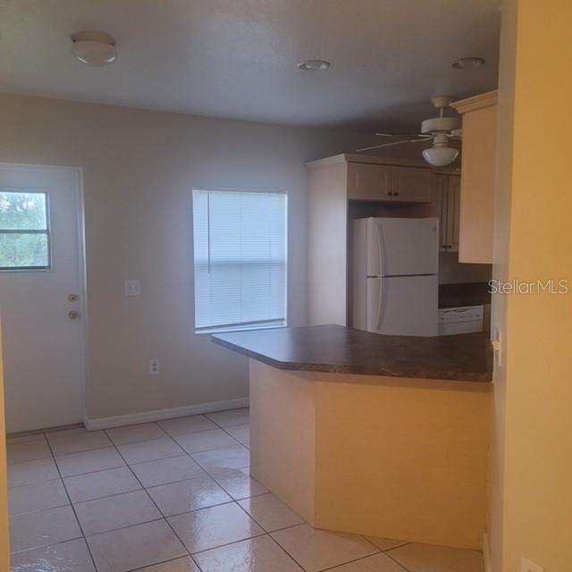 ACREAGE & UNREC - Residential Lease