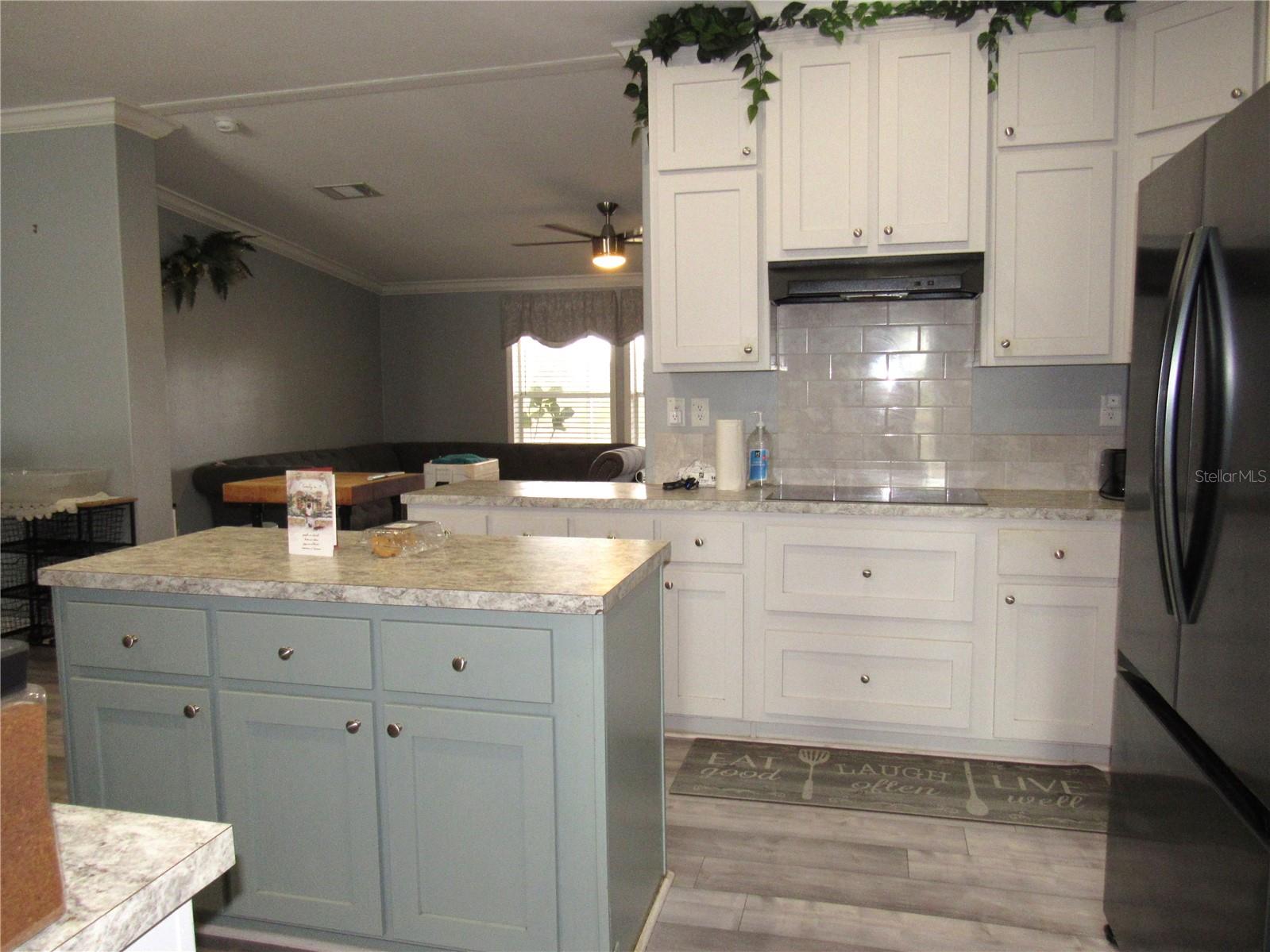 GOLDEN RANCHES 05 - Residential