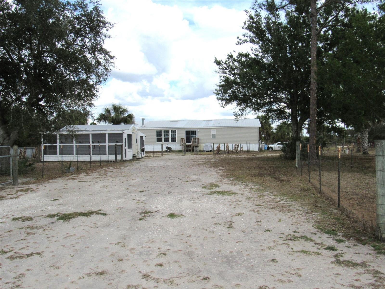 GOLDEN RANCHES 05 - Residential