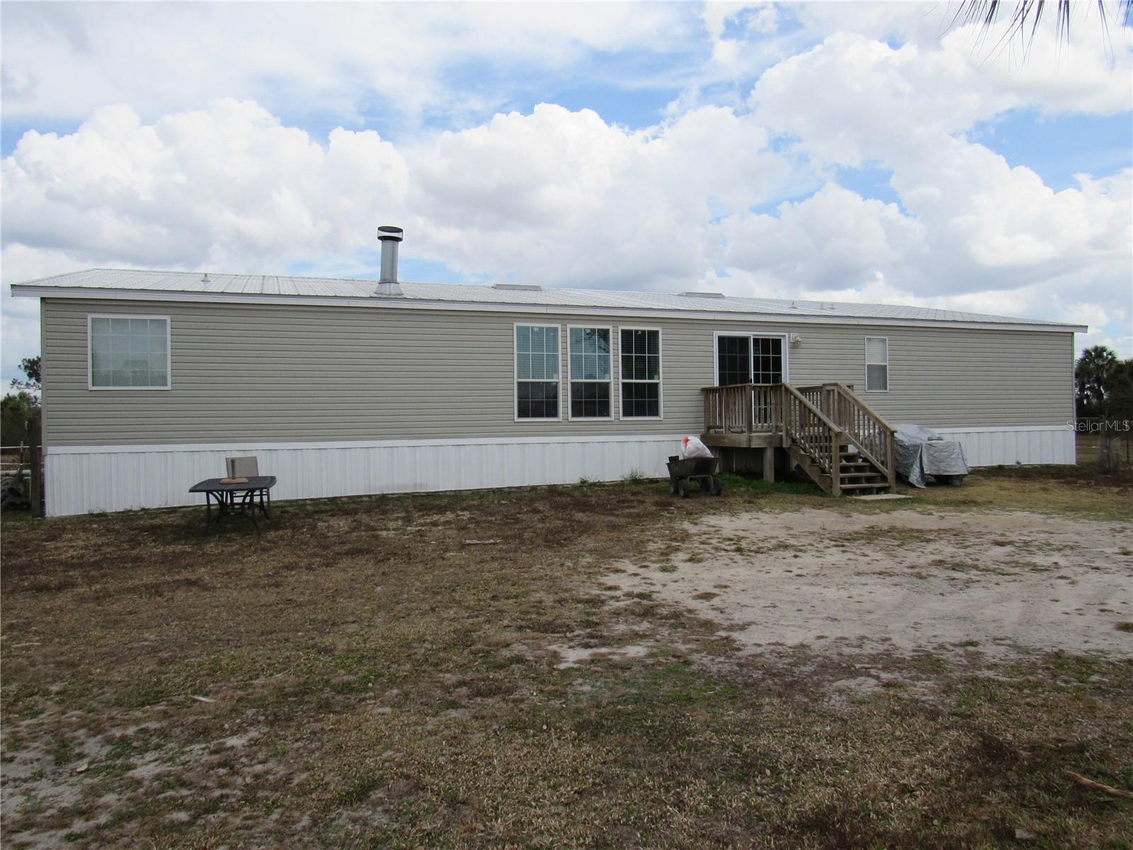 GOLDEN RANCHES 05 - Residential