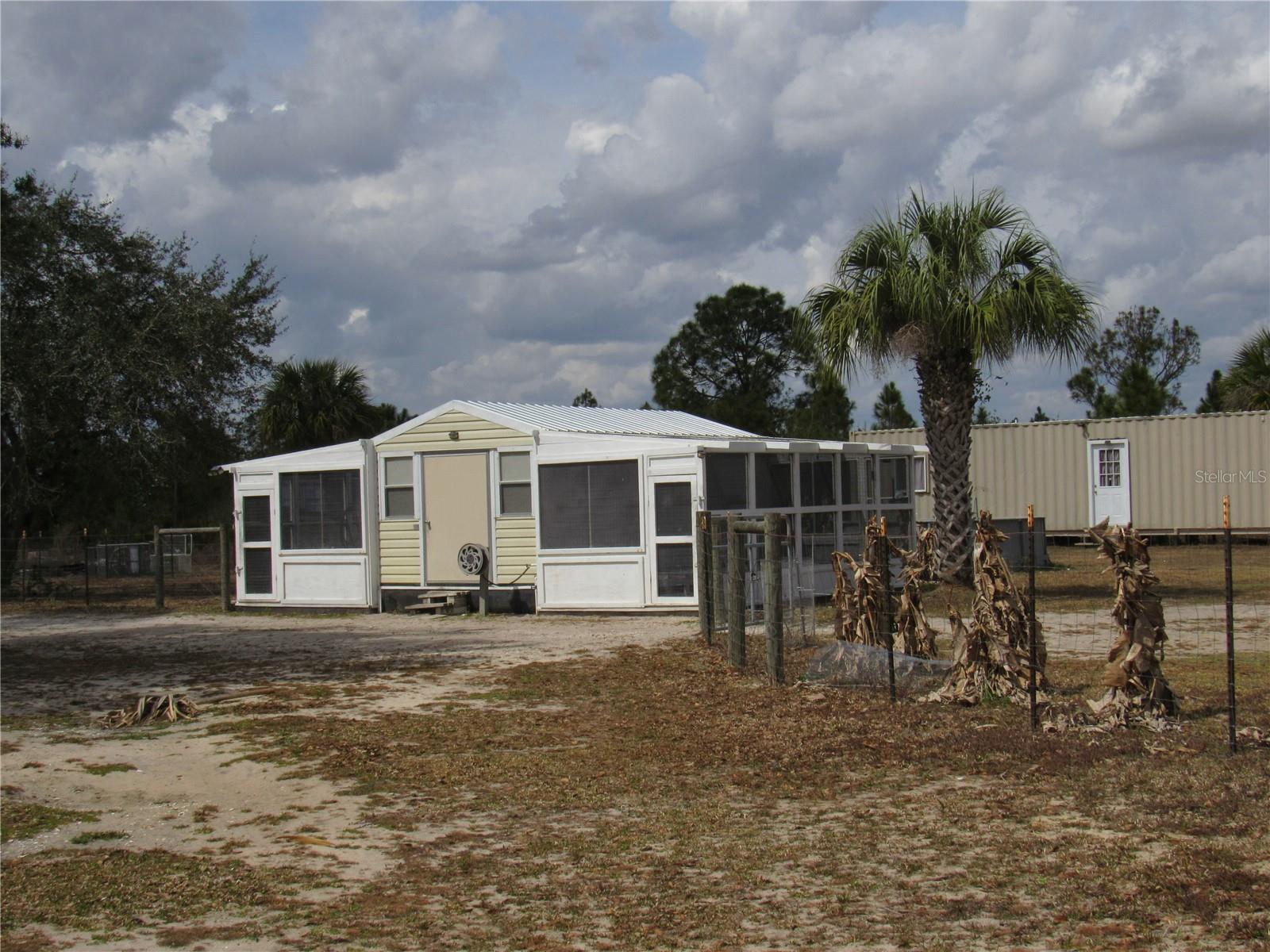 GOLDEN RANCHES 05 - Residential