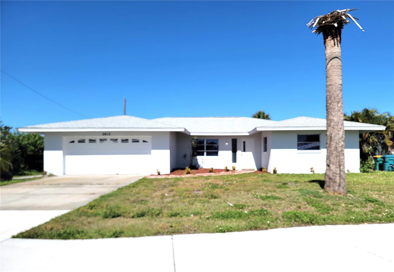 FOUR BEDROOMS plus a two and a half Bath home. Conveniently Located and Totally Updated House. Ready to move in. Stainless Steel Appliances . Public Water. Two minutes to US 41 Tamiami Trail and it's shops and restaurants. Walk to Veteran's Memorial Park. Two minutes drive to Port Charlotte Beach Park. Five minutes to Sunseeker Resort.
