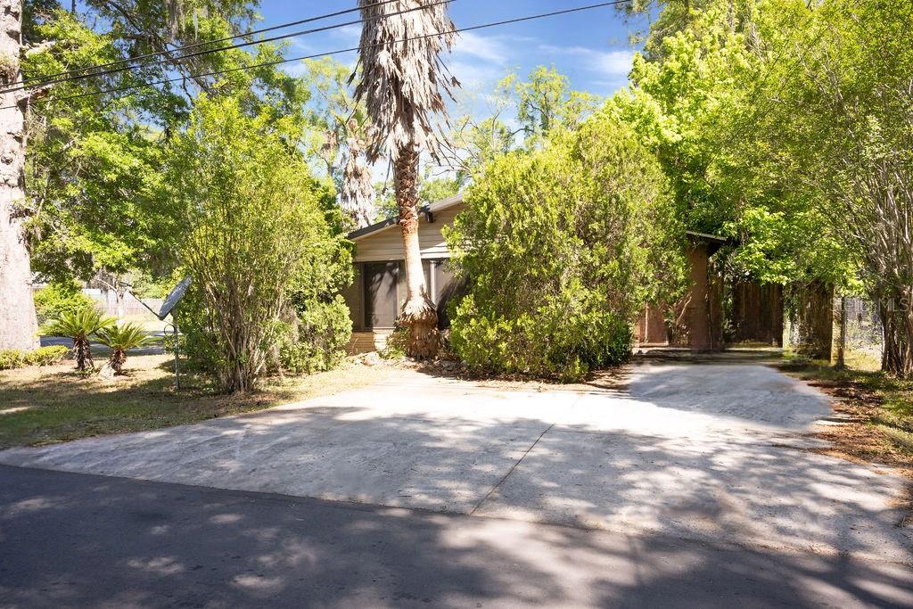 NEWBERRY CHAPMAN & WHITES ADD - Residential