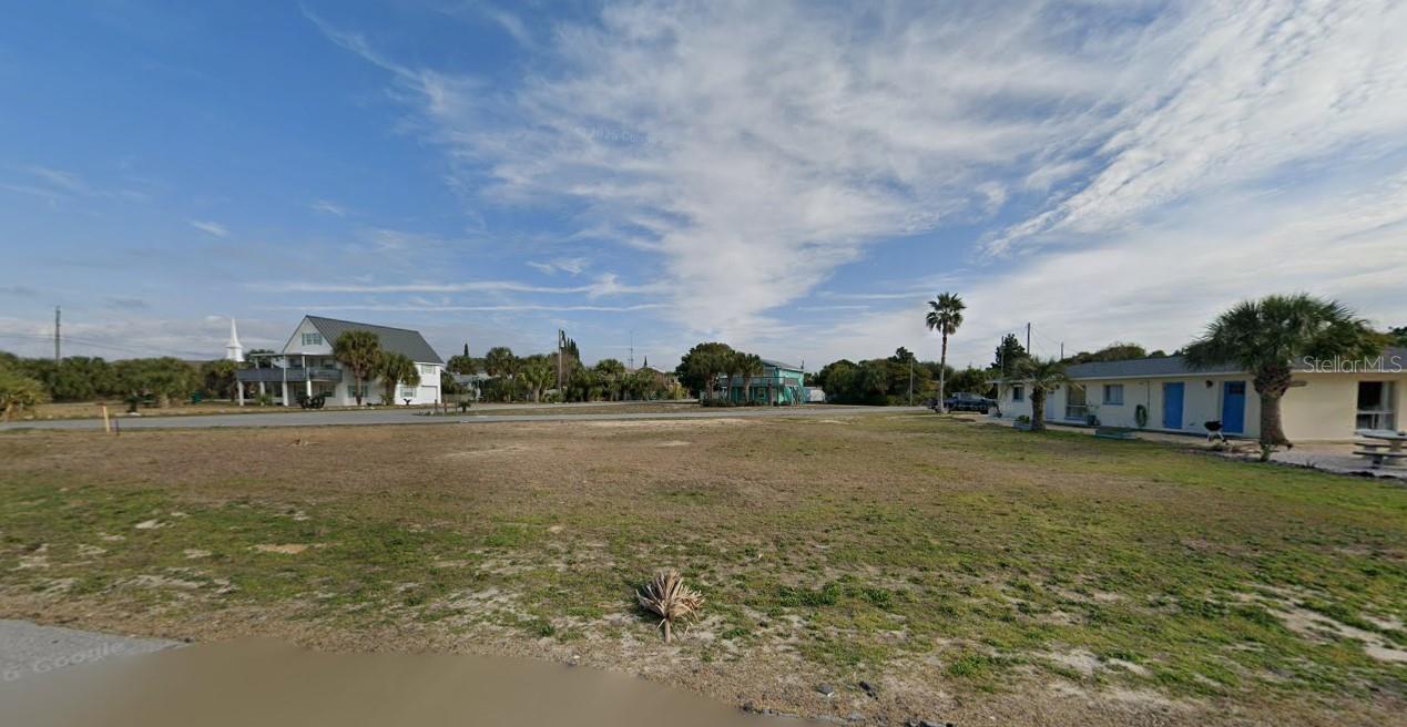 601 GRANADA CIRCLE