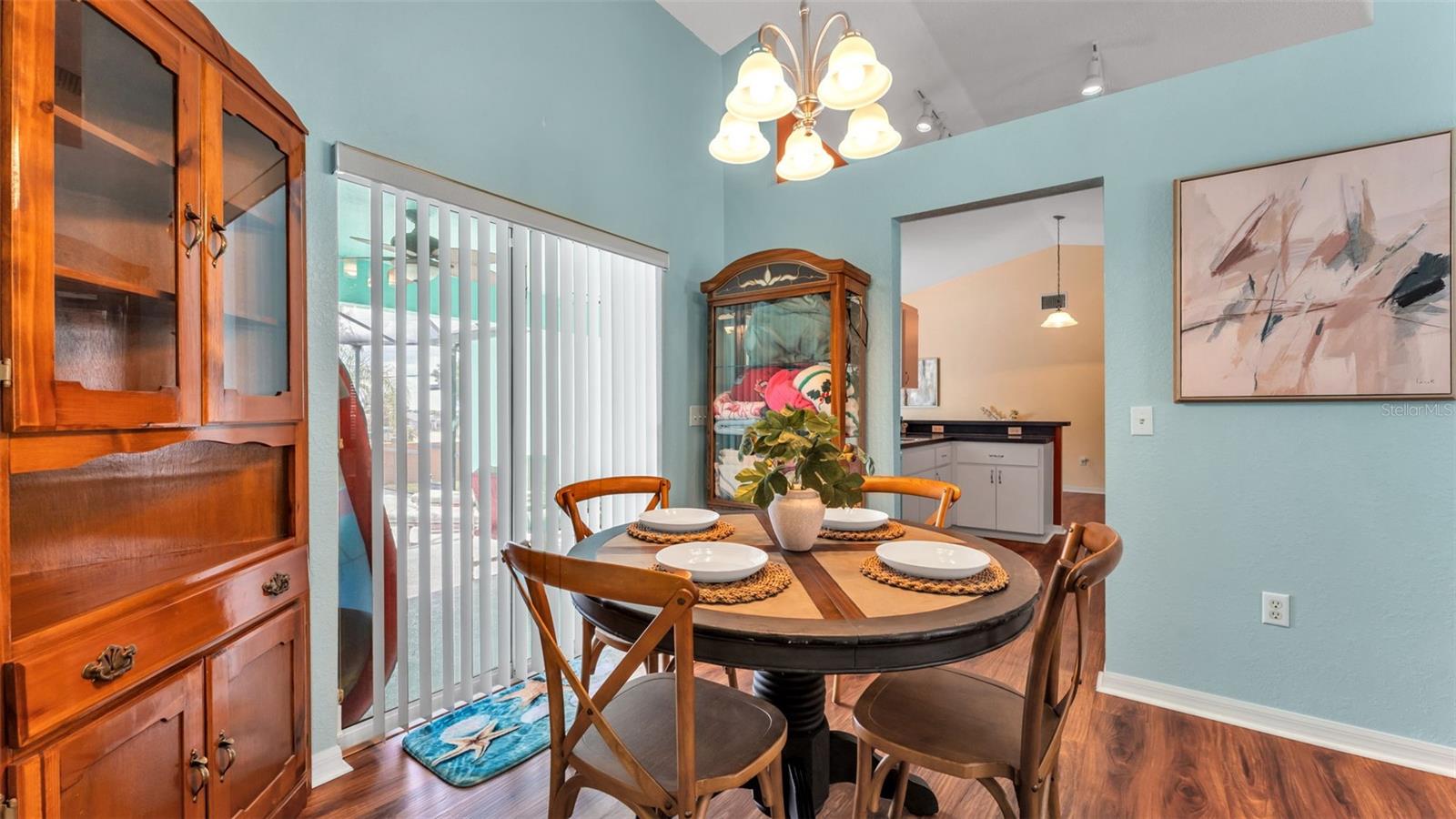 SAVANNA POINTE - Residential