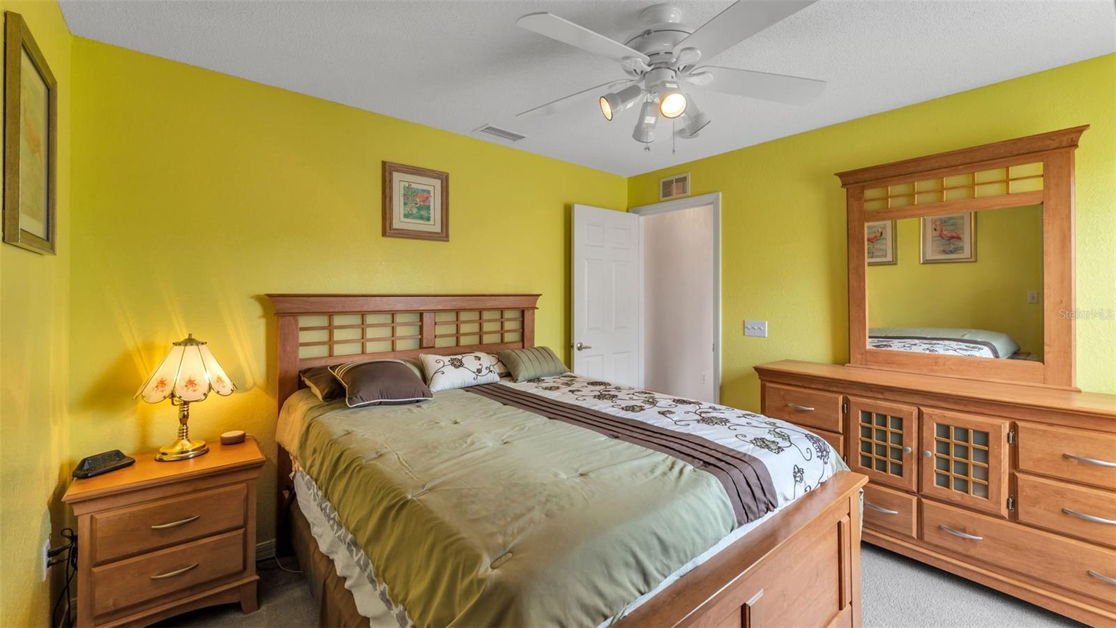 SAVANNA POINTE - Residential