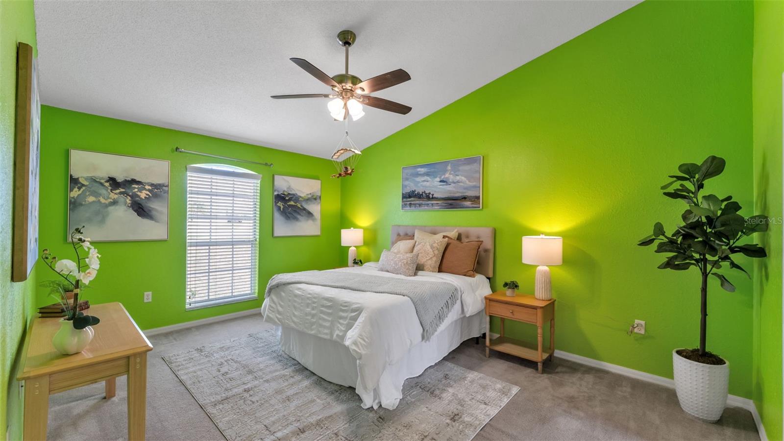 SAVANNA POINTE - Residential