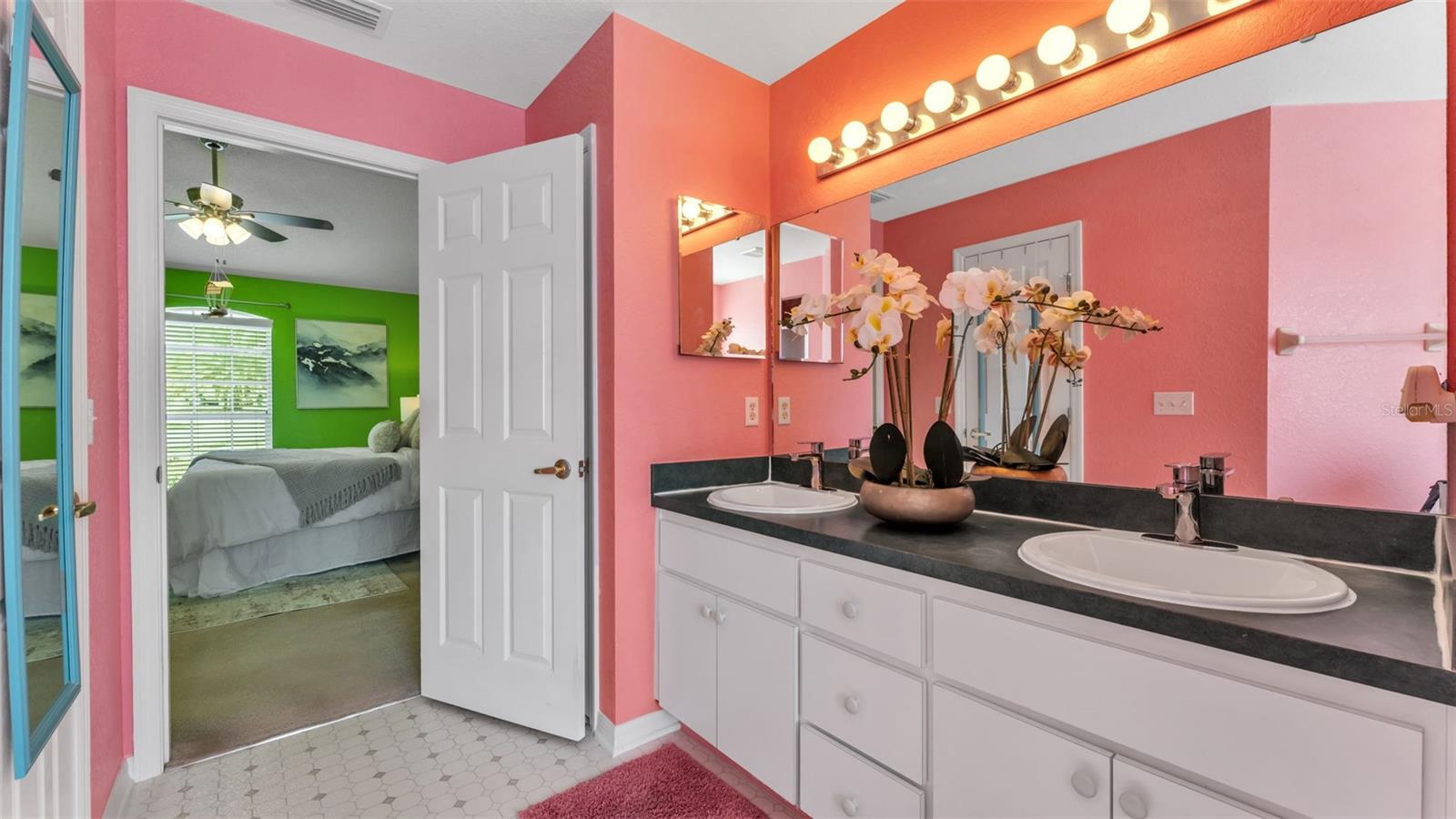 SAVANNA POINTE - Residential