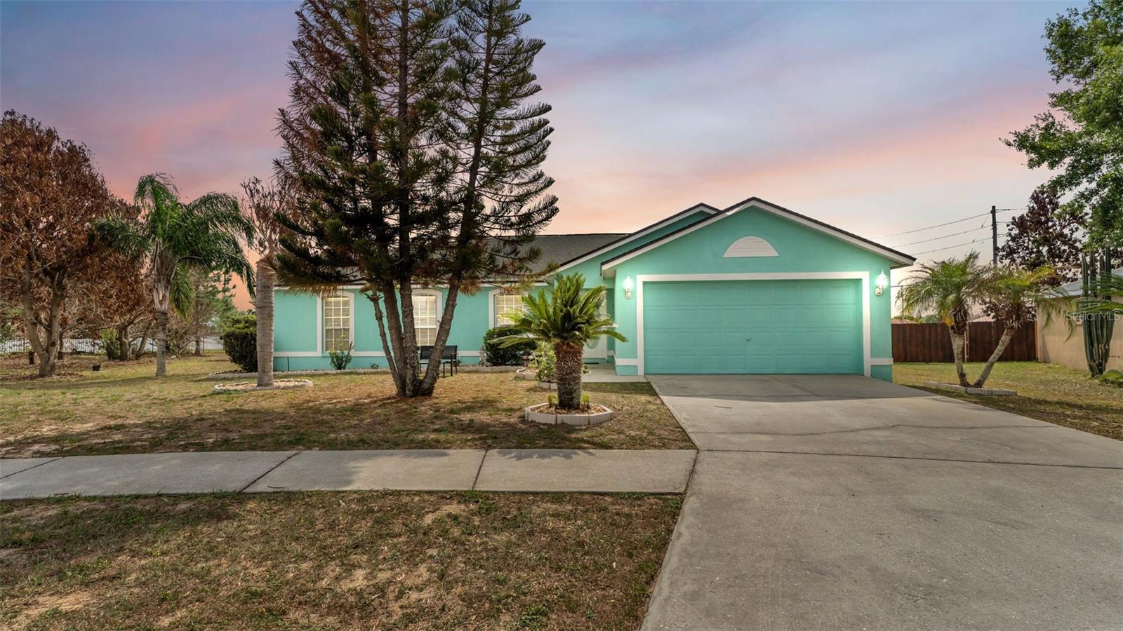 SAVANNA POINTE - Residential