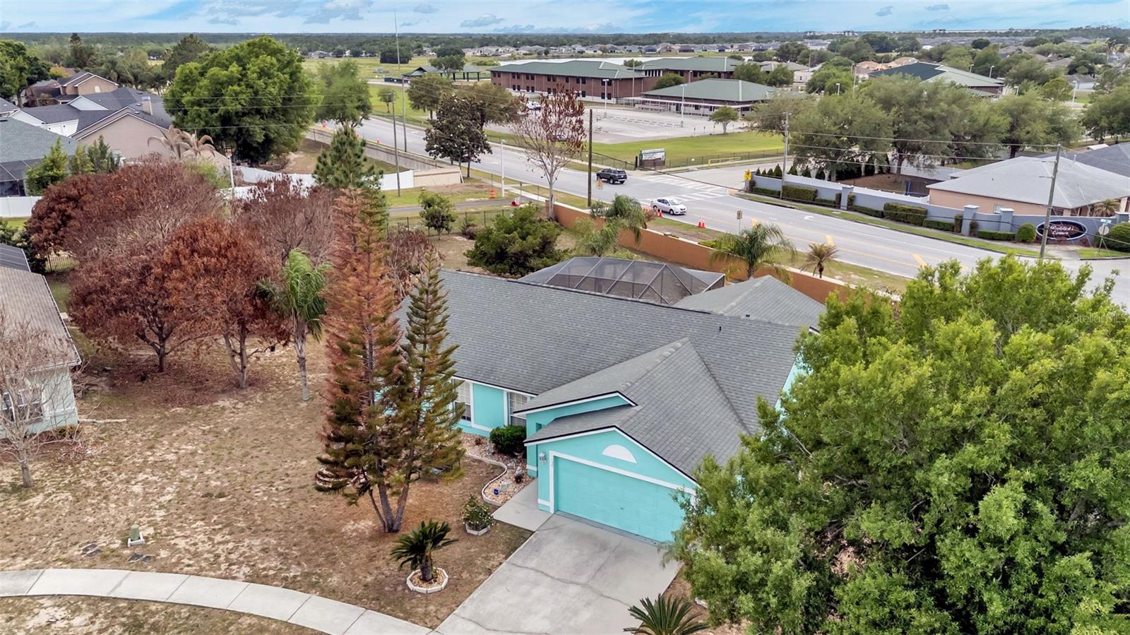 SAVANNA POINTE - Residential