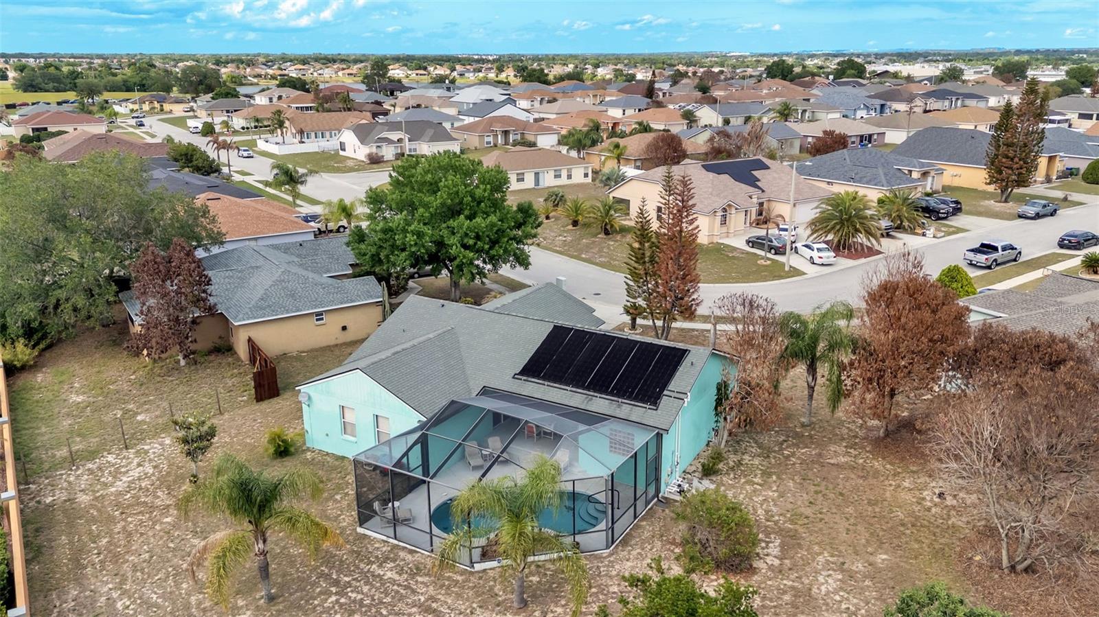 SAVANNA POINTE - Residential