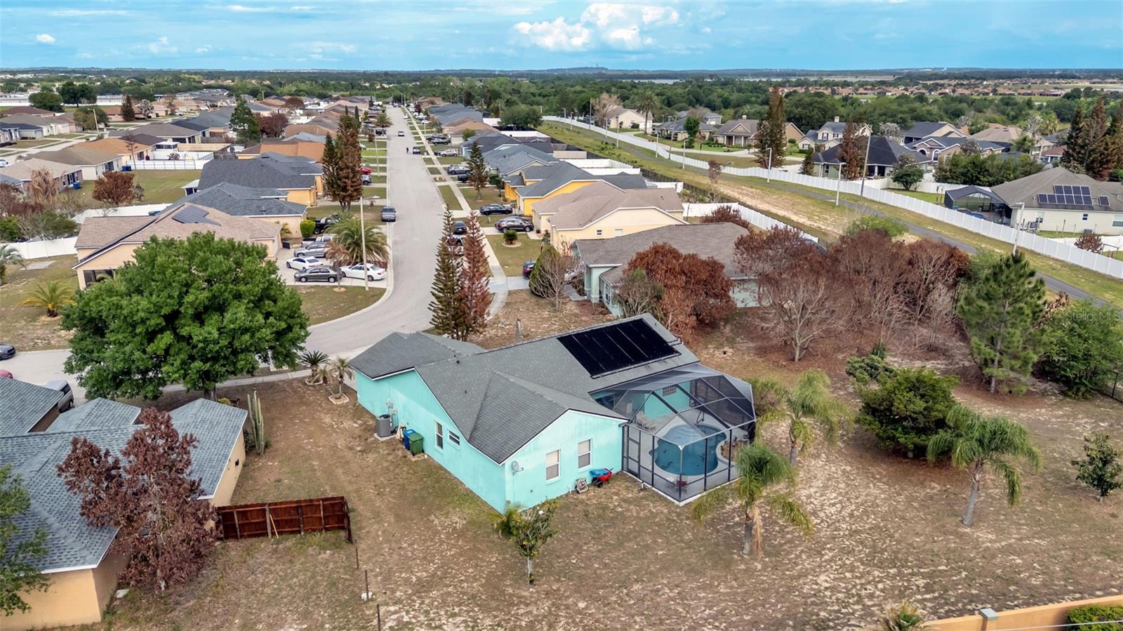 SAVANNA POINTE - Residential